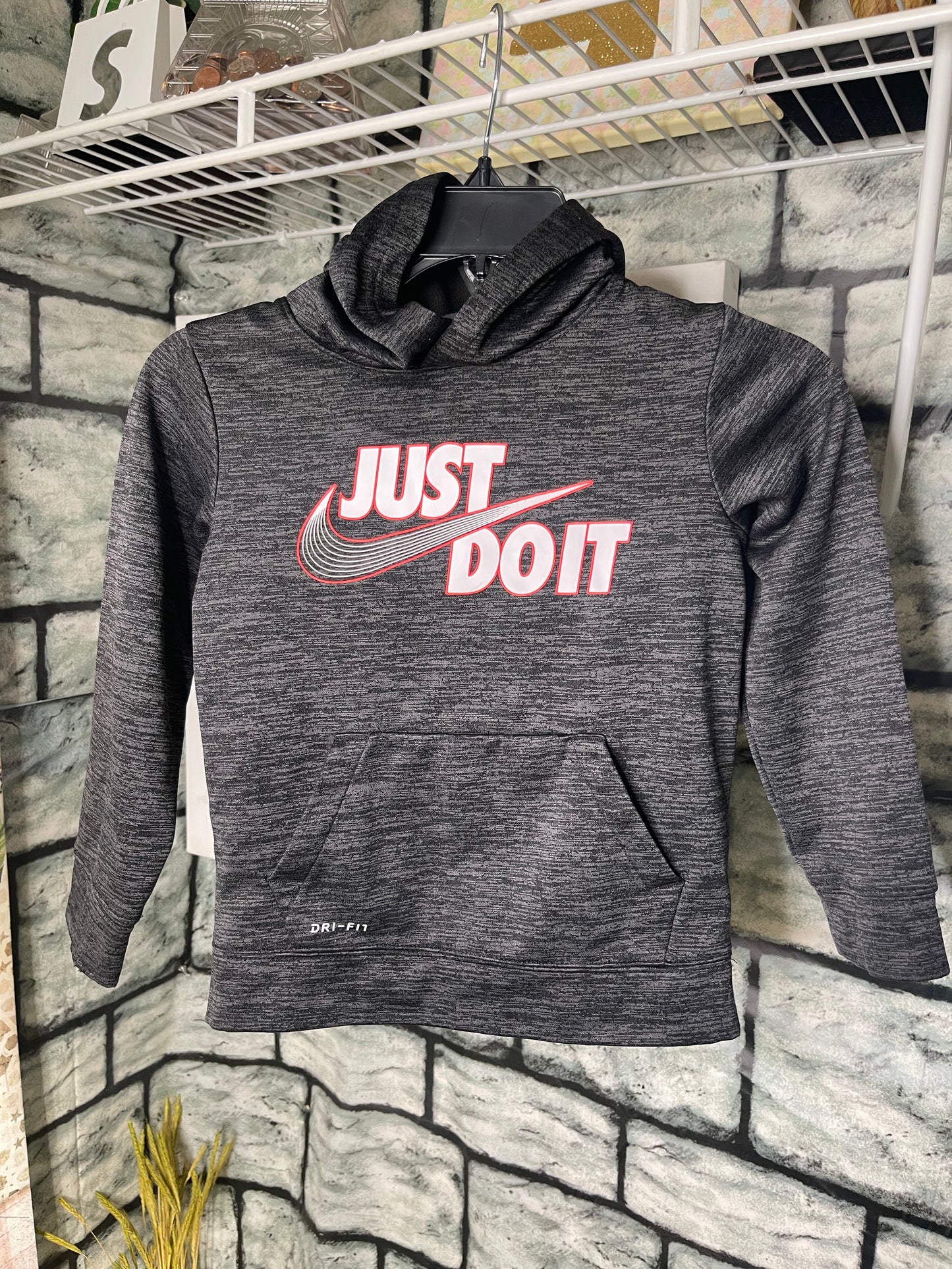 Nike Gray Hoodie Boys sz 6