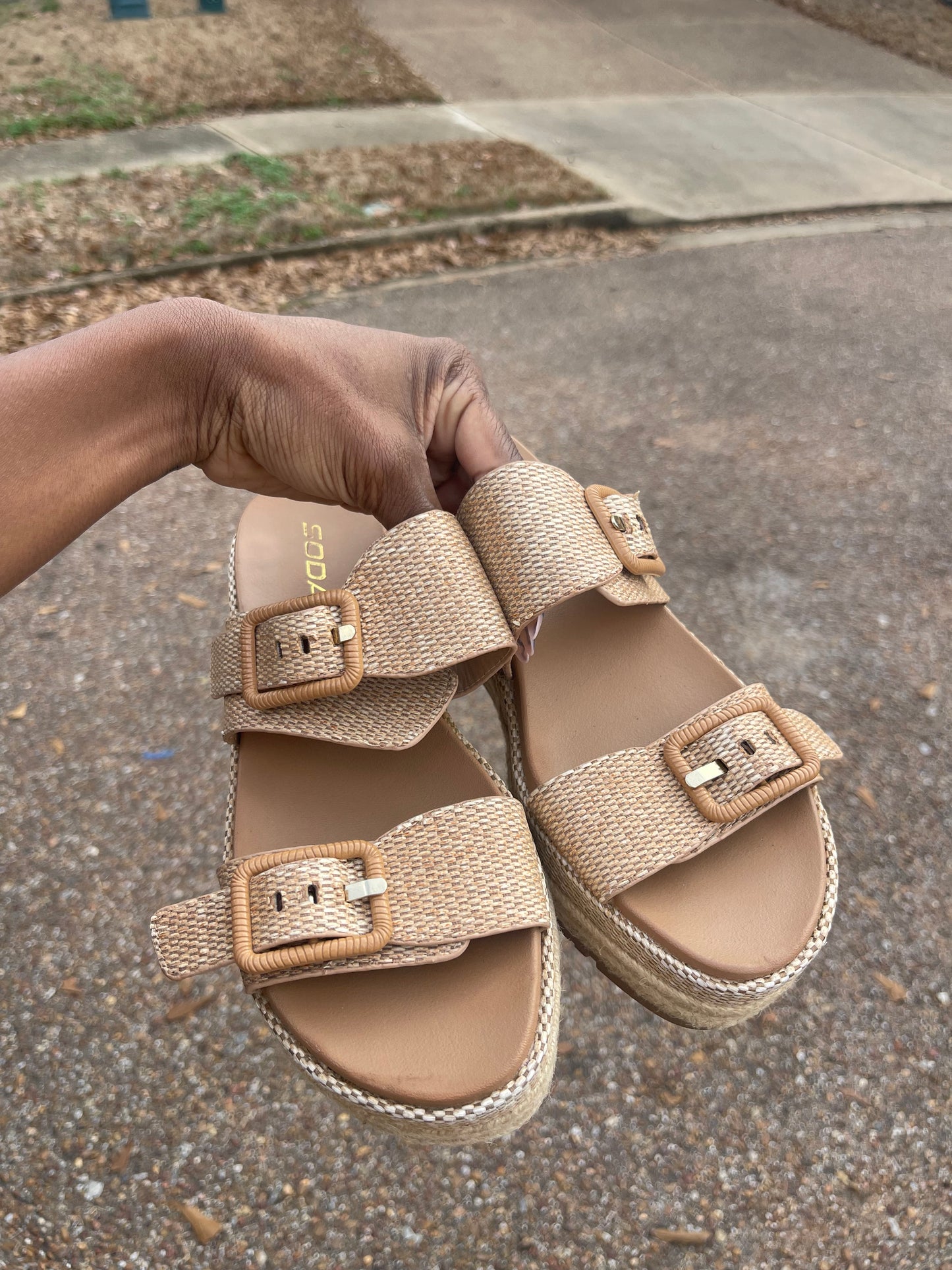 Soda Tan Platform Sandals Women sz 9