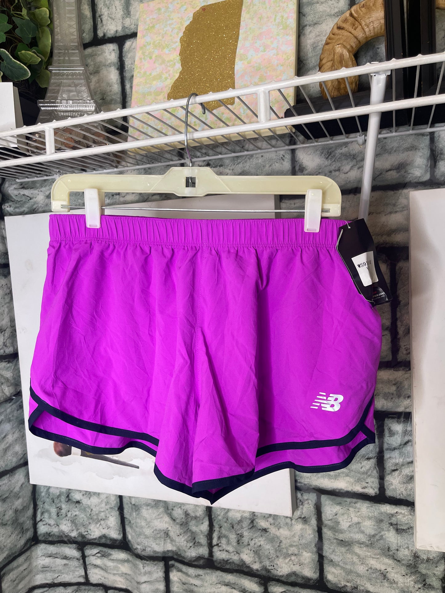 NEW New Balance Shorts Purple Women sz Medium