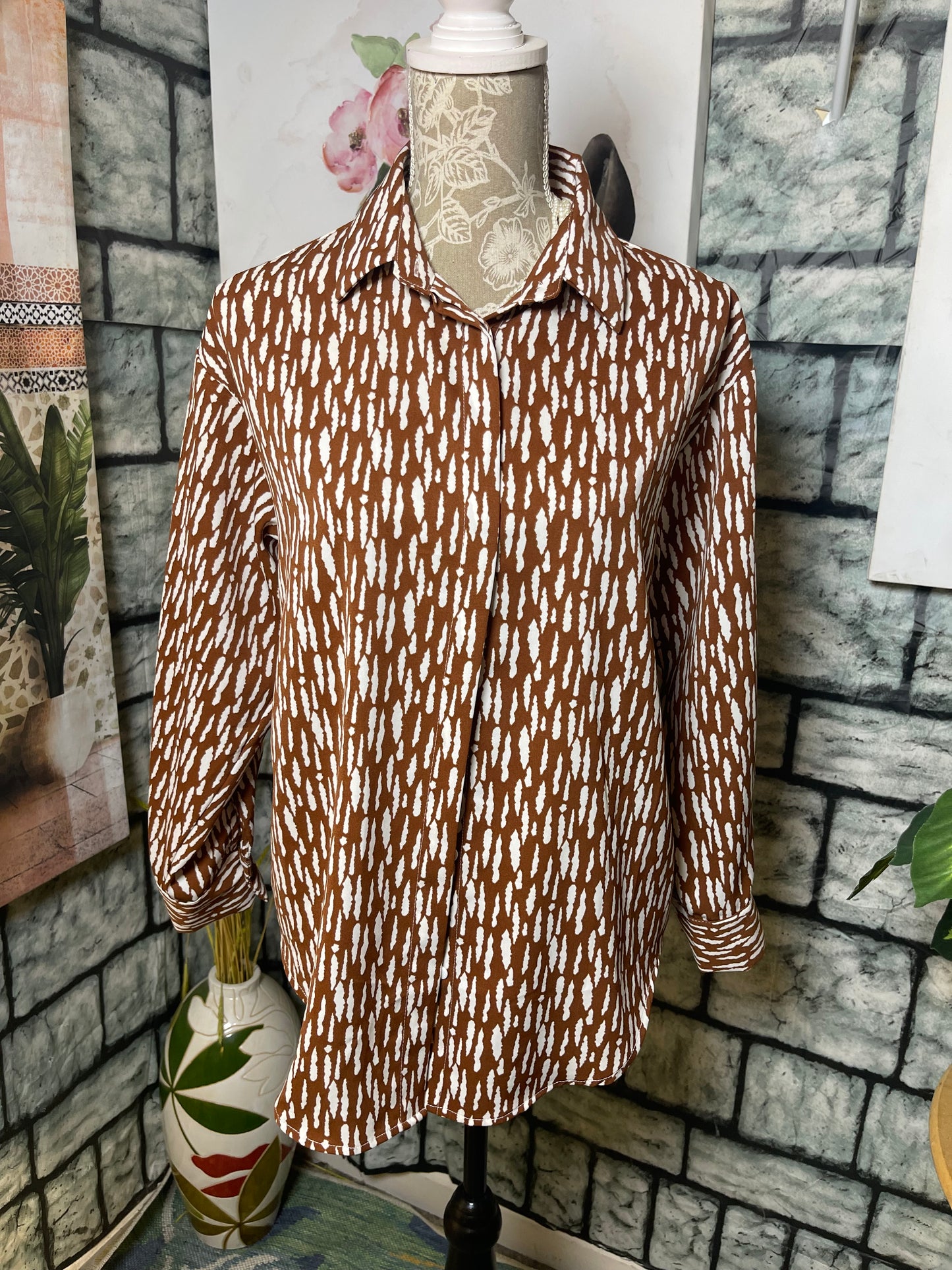 Brown White Button Blouse Women sz Small