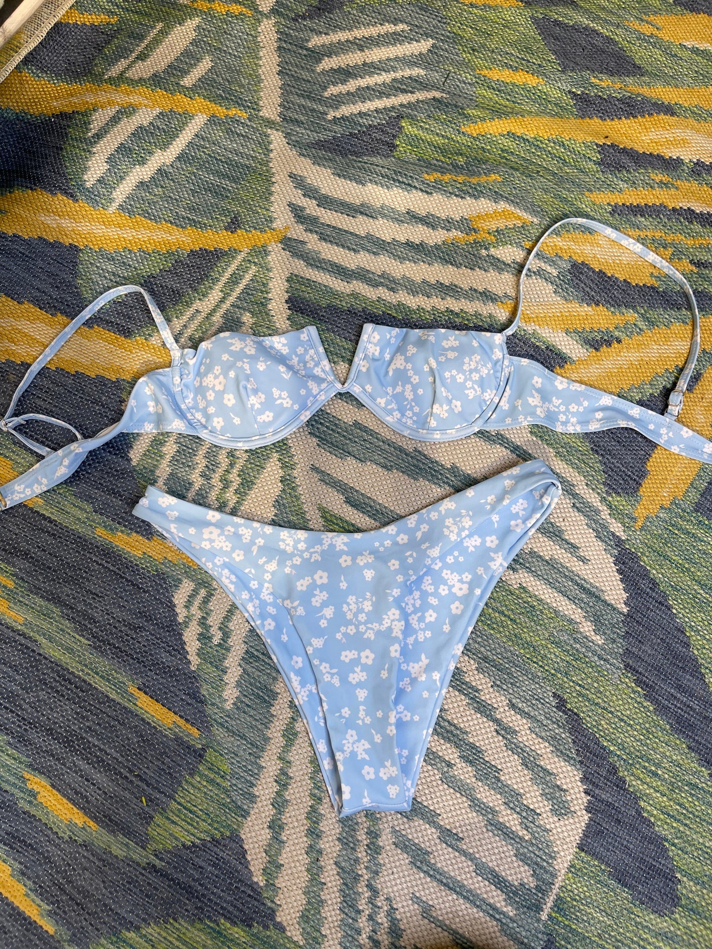 Blue White Floral Swimsuit Women sz Small