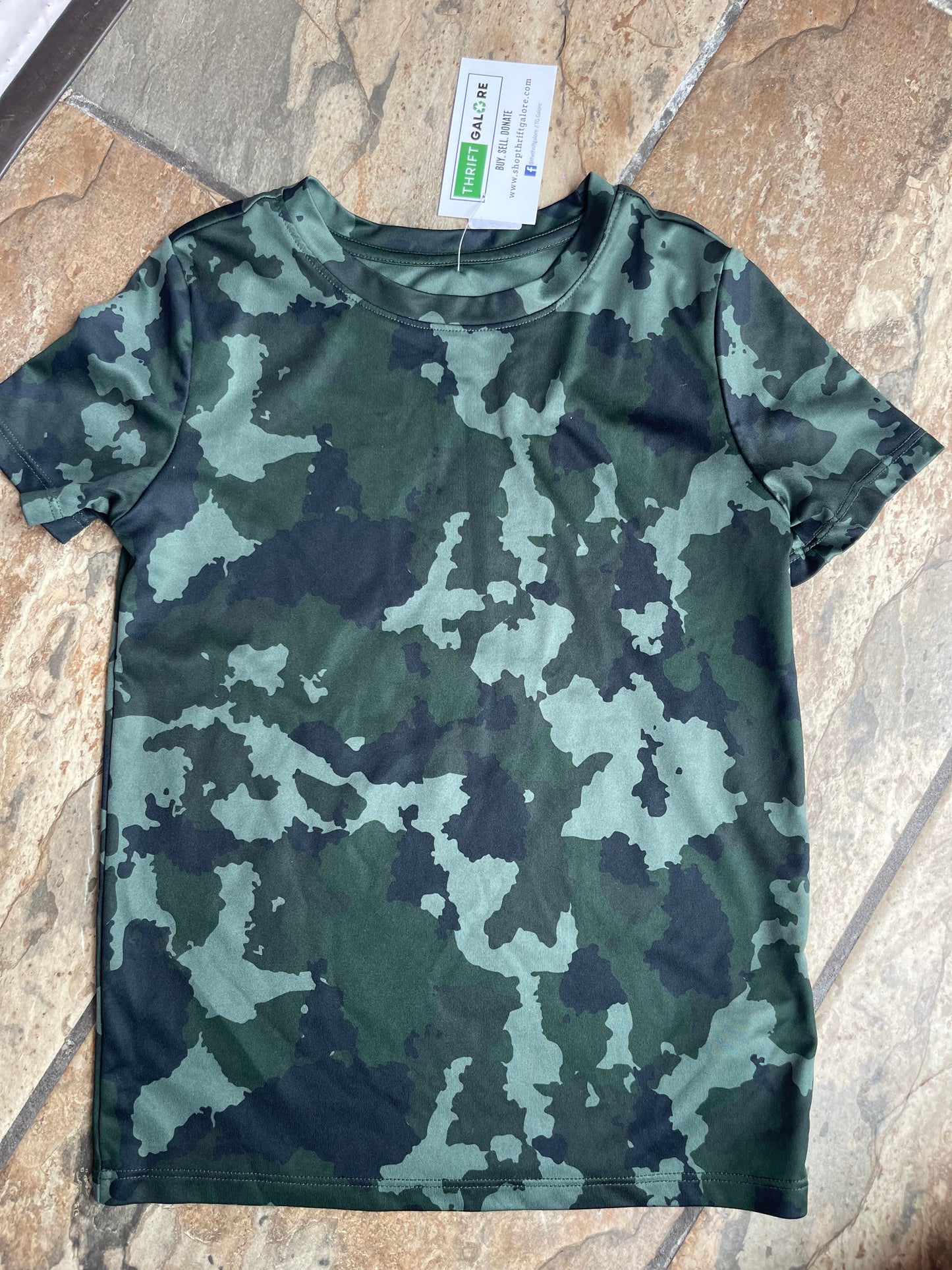 Cat & Jack Green Camo Shirt Boys sz Small 6/7