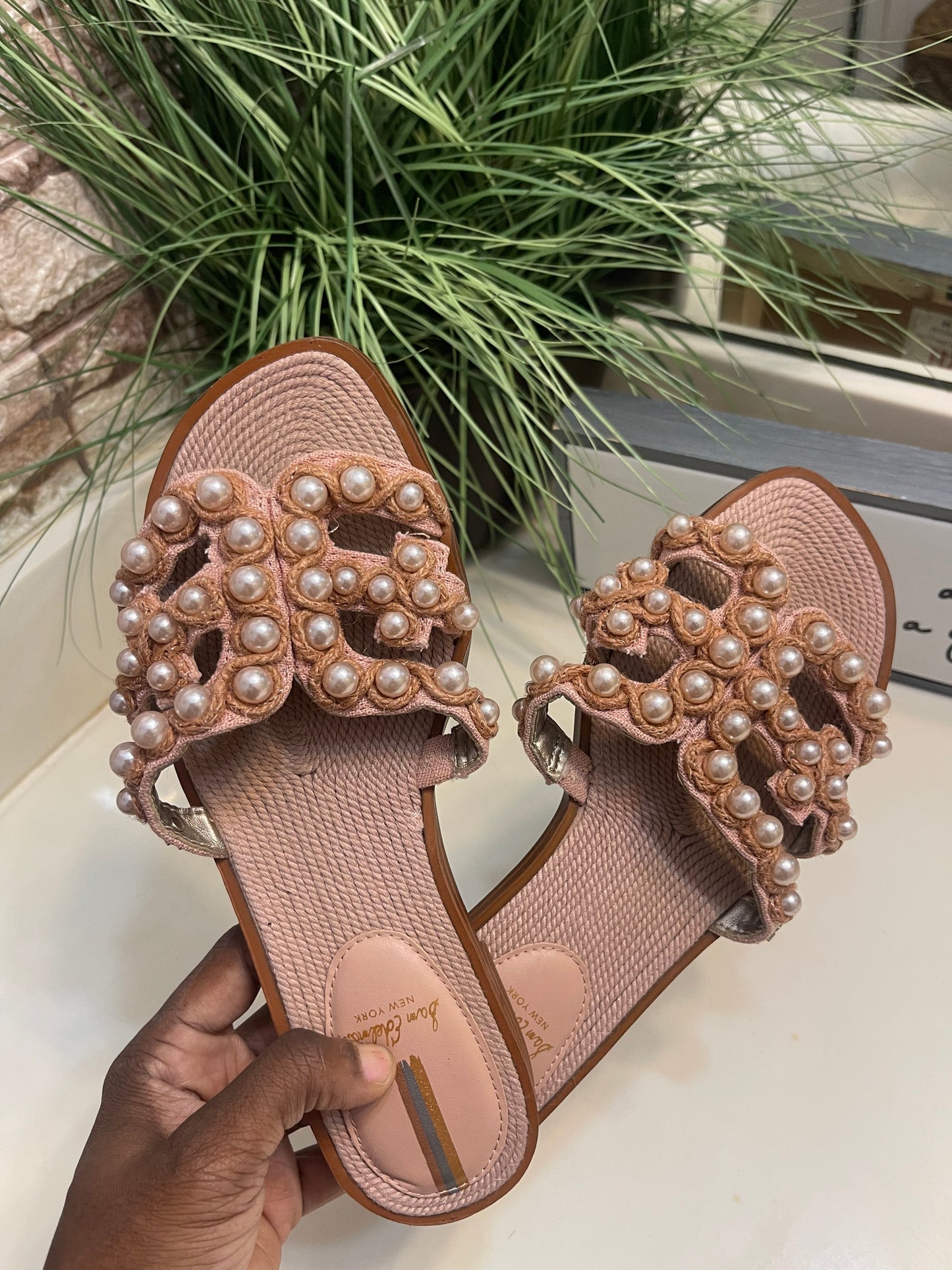 Sam Edelman Pale Pink Pearl Sandals Women sz 8