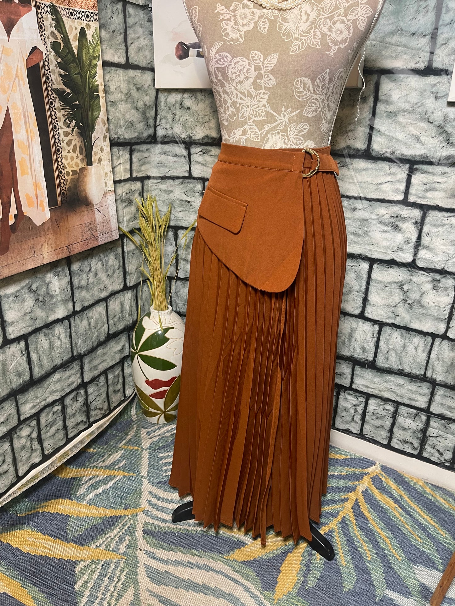 Beulah Style Orange Skirt Women sz Small