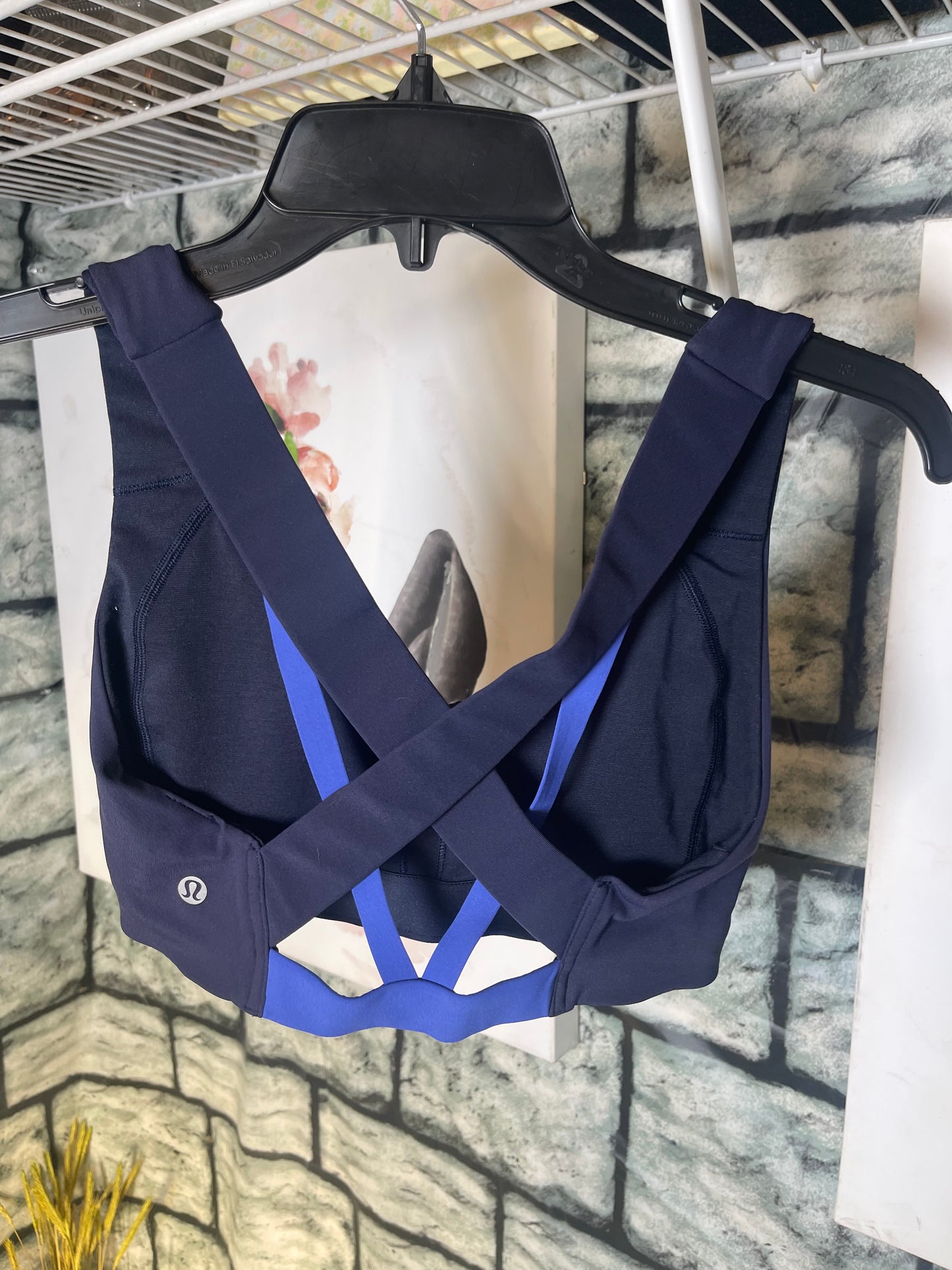 Lululemon Blue Sports Bra Women sz Small