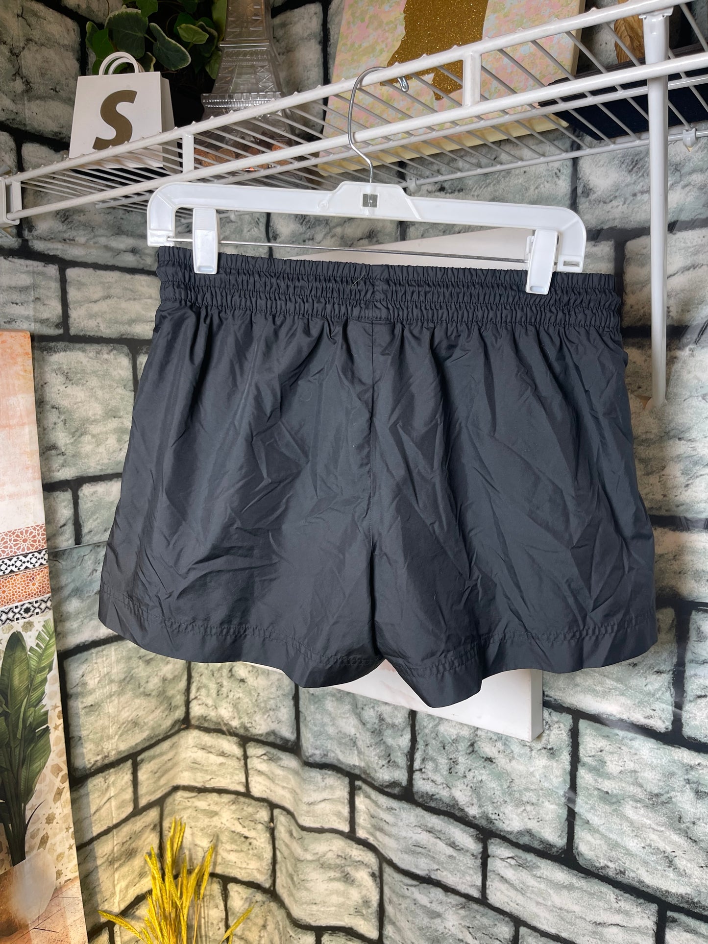 Nike Black White Shorts Women sz Medium