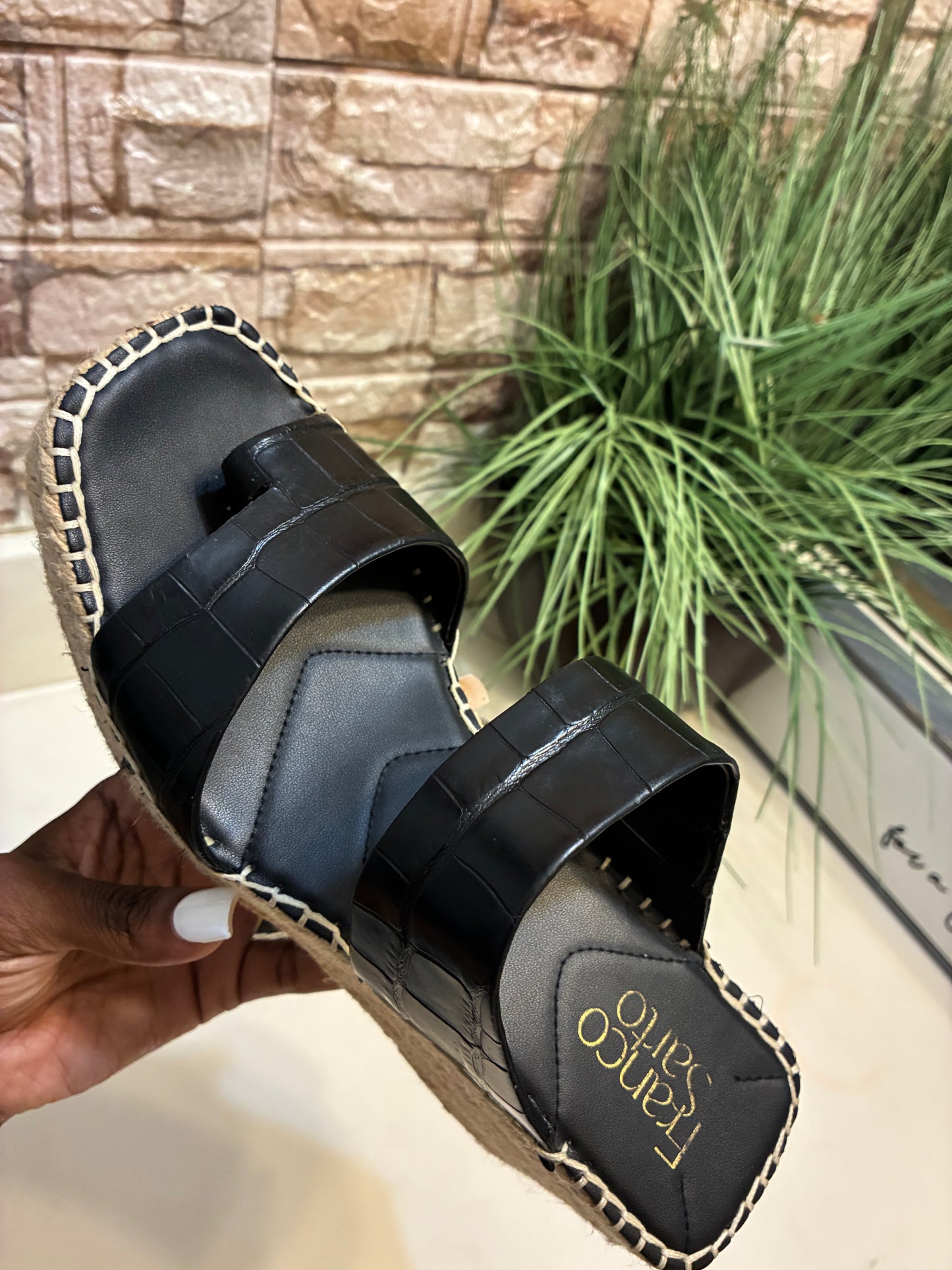 Franco Sarto Black Wedge Sandals Women sz 8