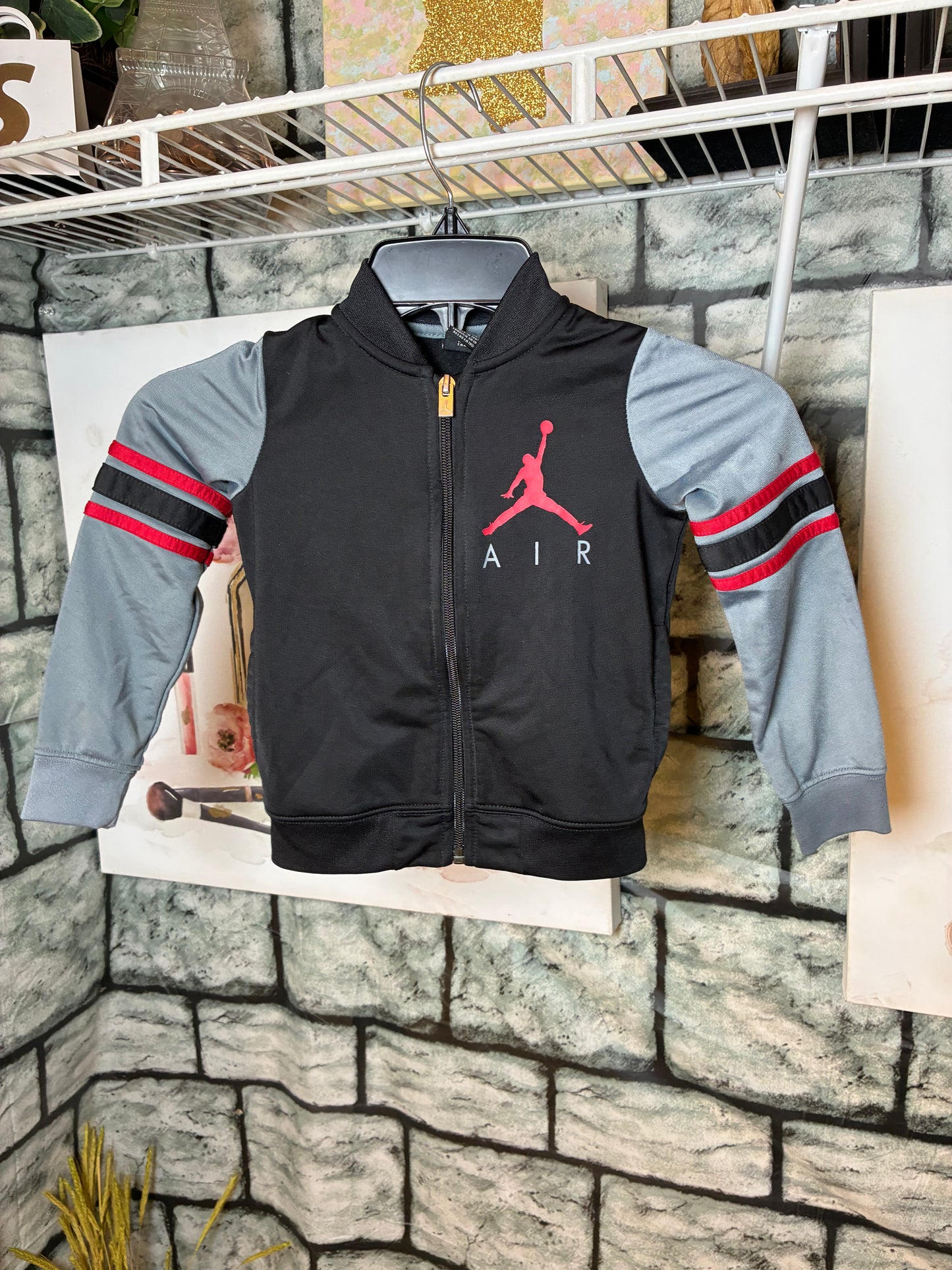 Air Jordan Red Black Jacket Boys sz 3T