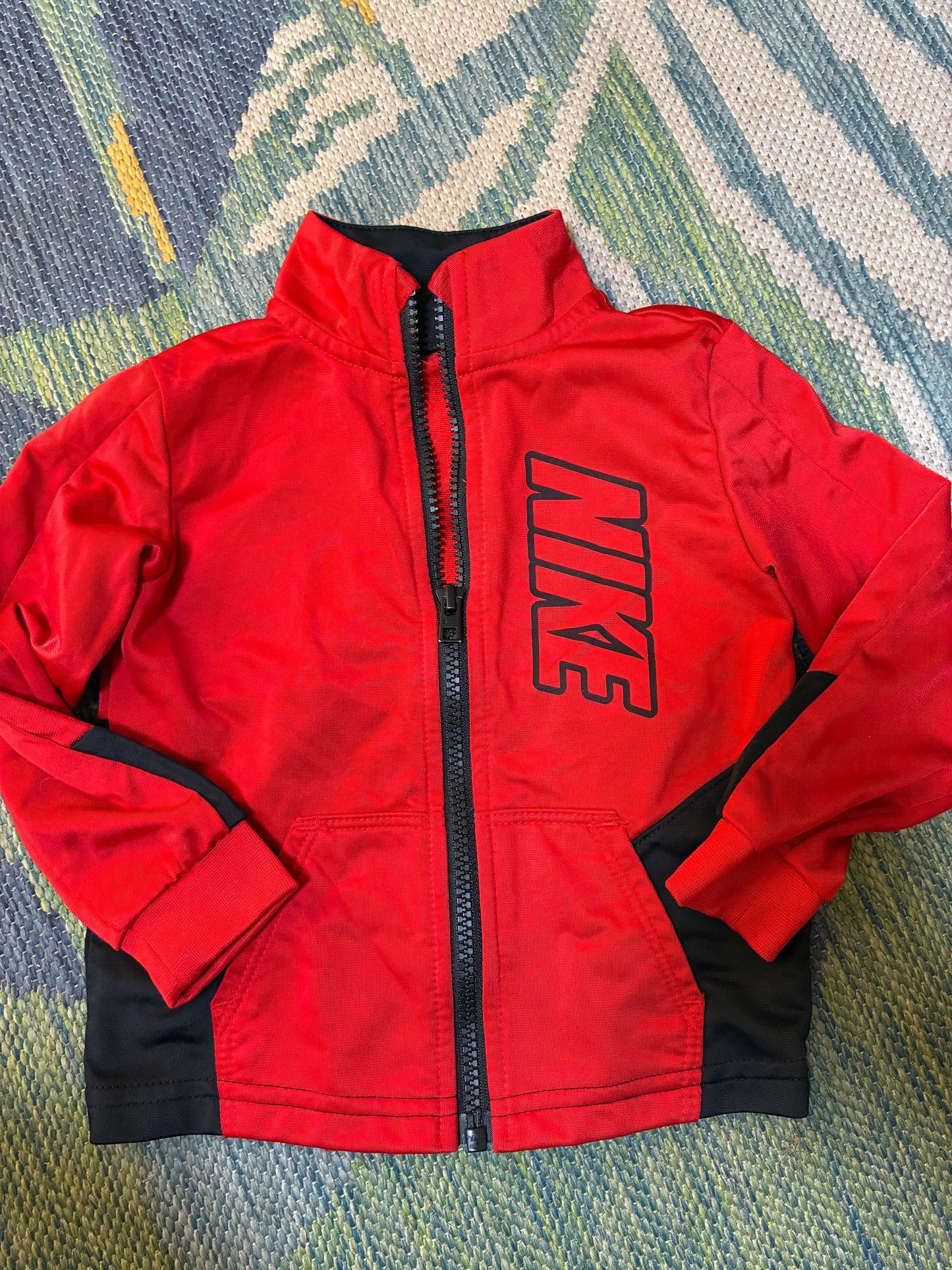 Nike Red Black Jacket Boys sz 24M