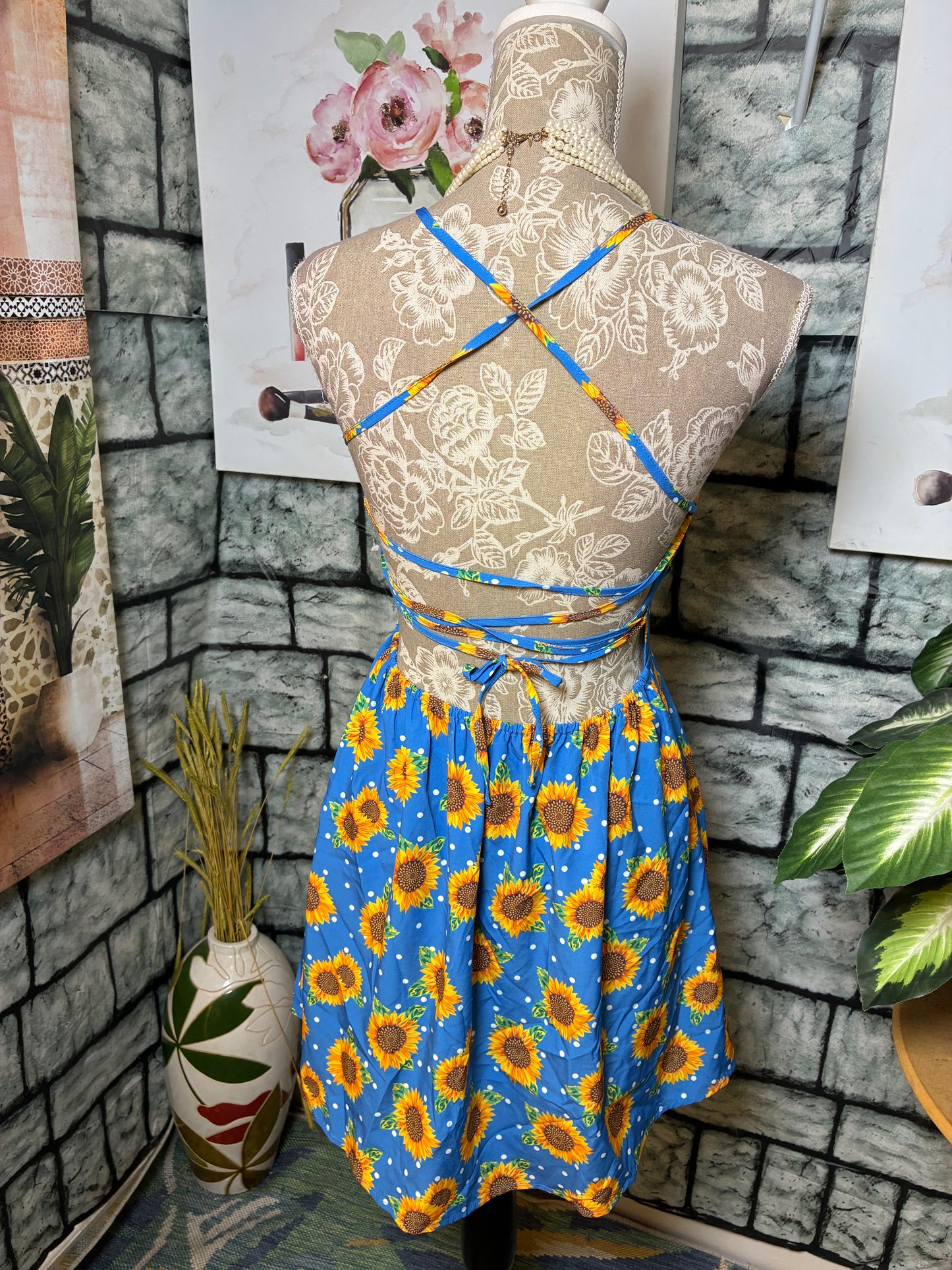 Shein Blue Sunflower Dress Women sz Medium