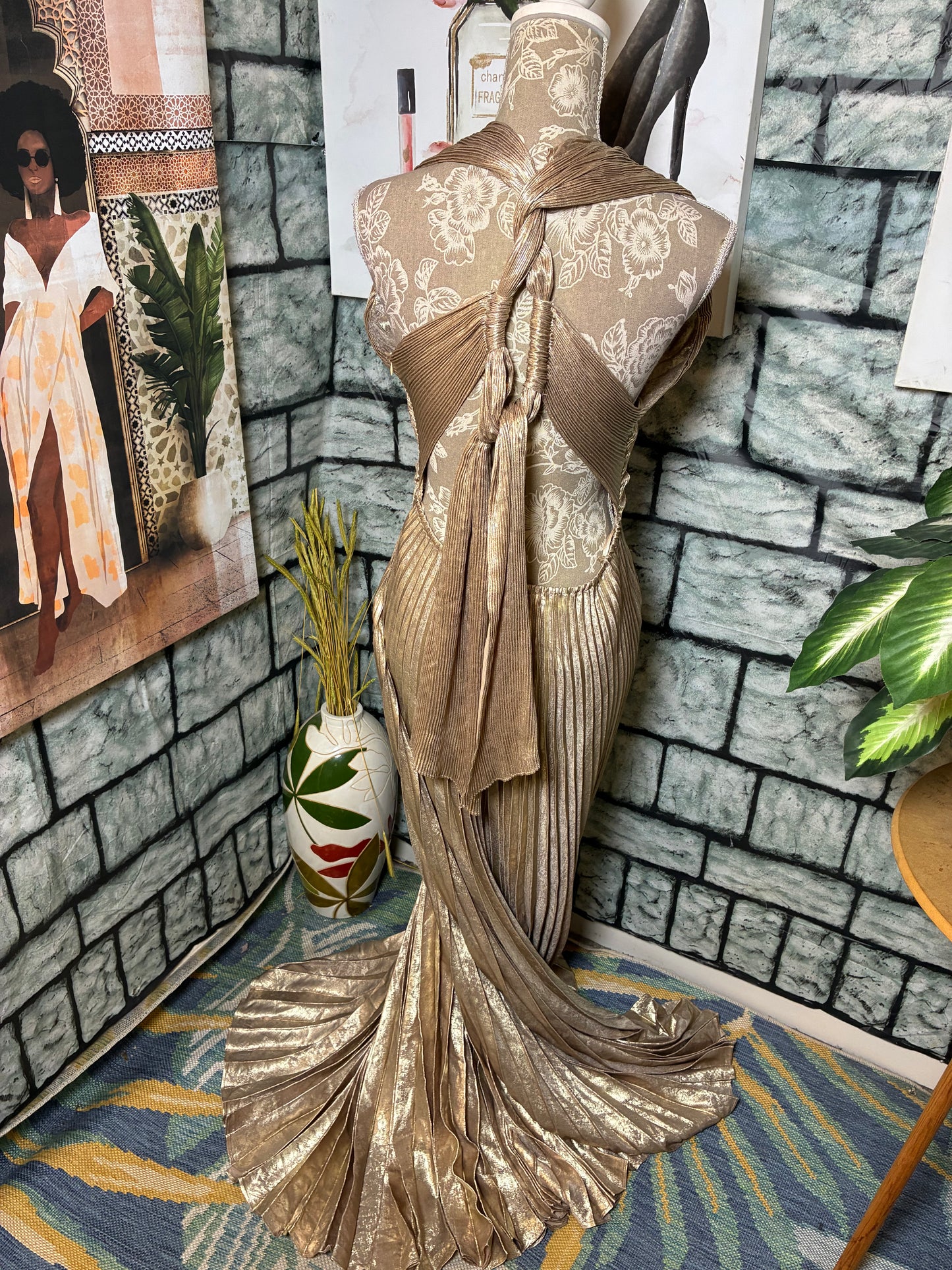 NEW LuxLux Tanish Gold Dress Women sz Large