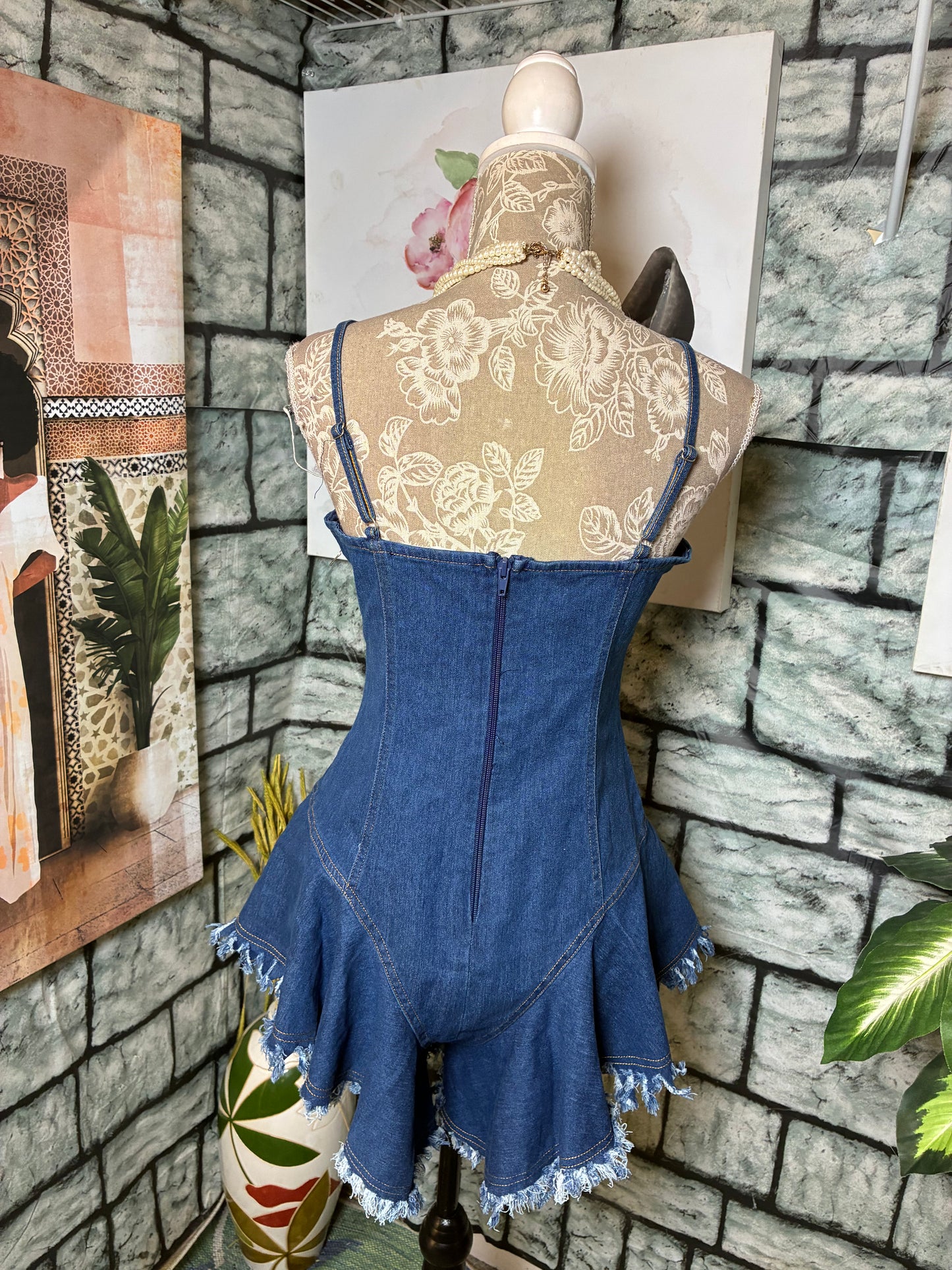 JW Signature Blue Denim Romper Women sz Medium