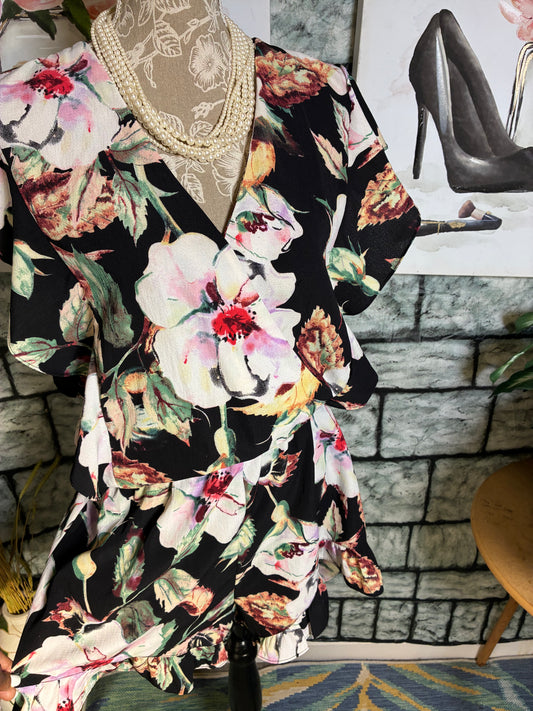 Umgee Black Floral Romper Women sz Large