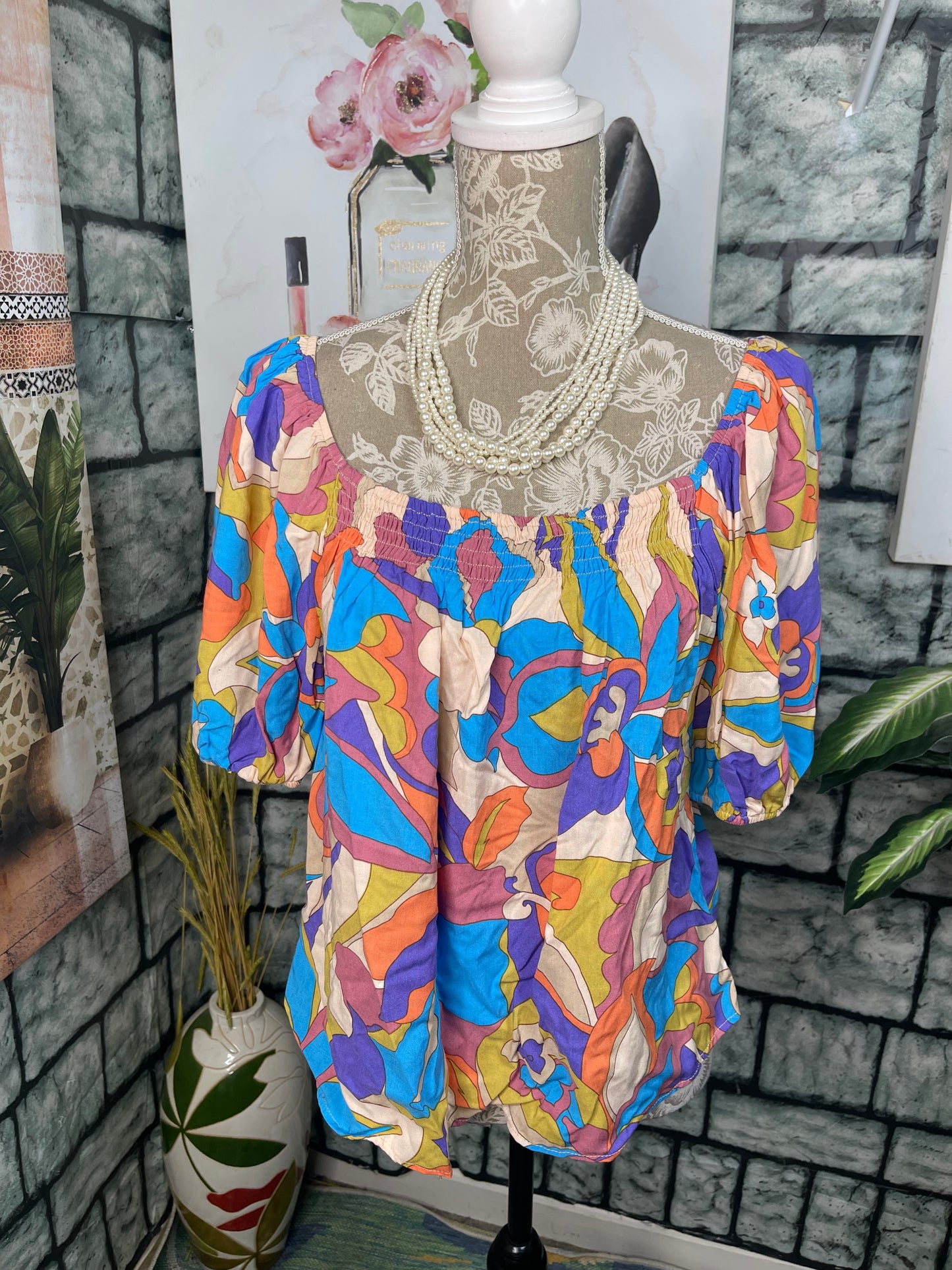 Eagel Colorful Blouse Women sz Medium