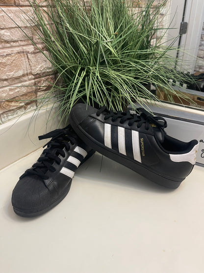 Adidas Black White Men sz 10