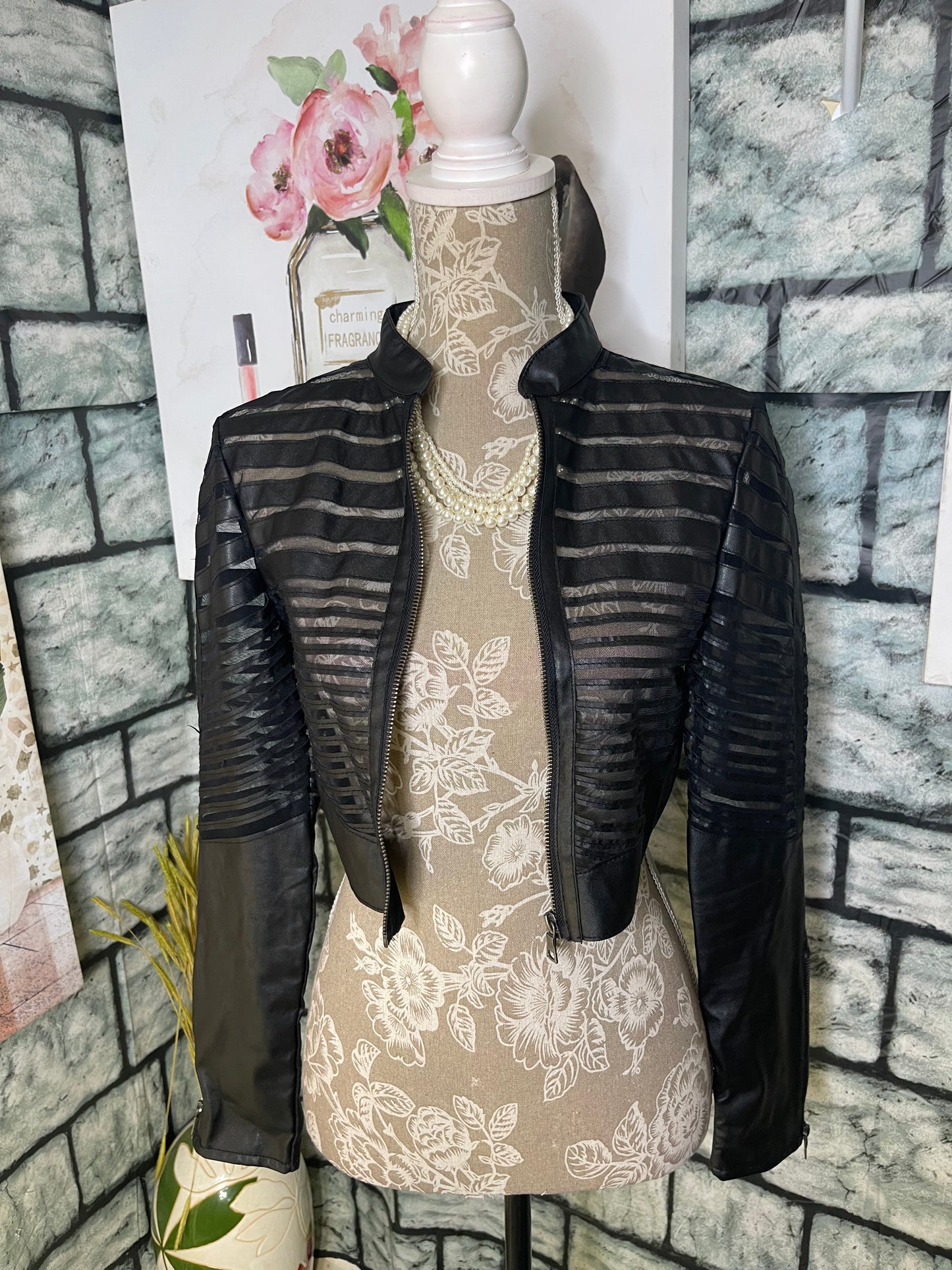 New Look Black Jacket Women sz Medium