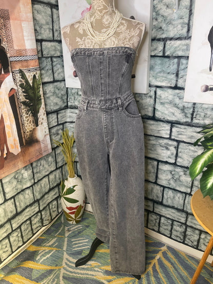 Pretty Little Thing Gray Denim Jumpsuit Women sz 6