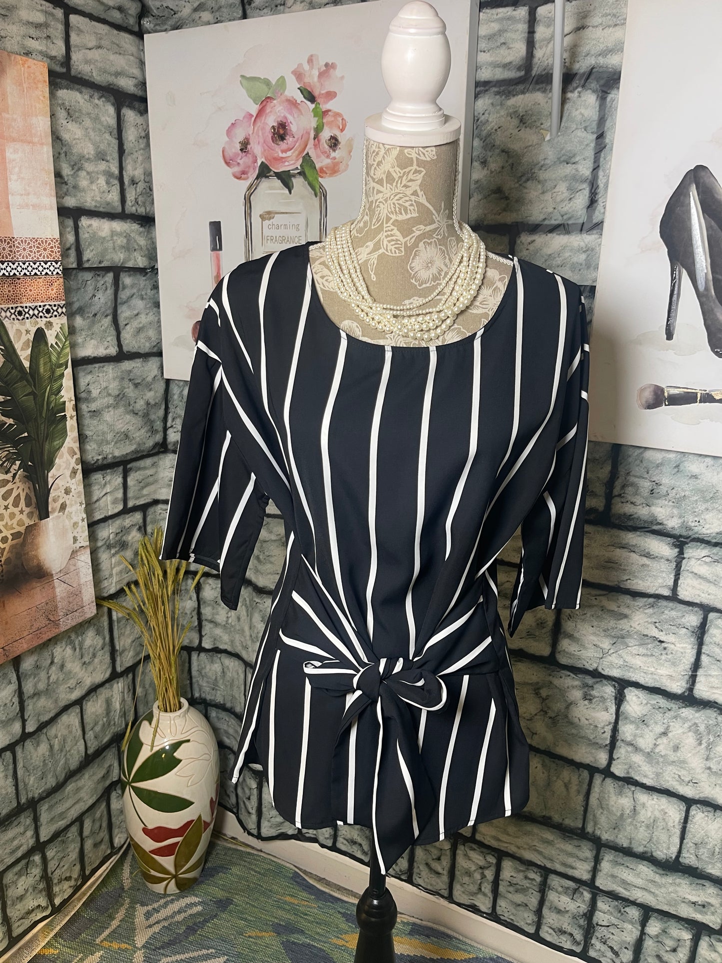 West Kei Black White Blouse Women sz Large