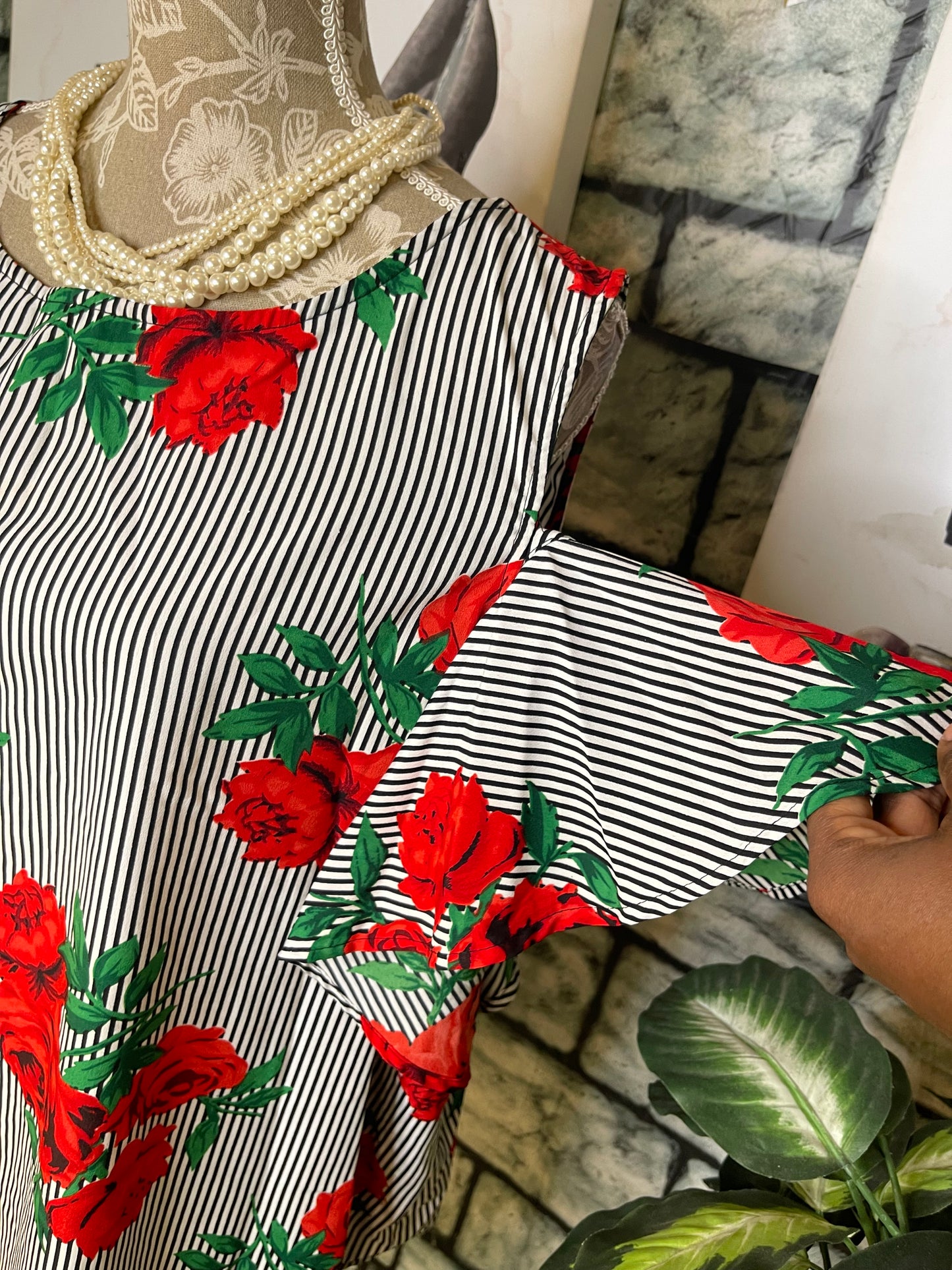 Time To Bloom Black White Print Blouse Women sz 3XL