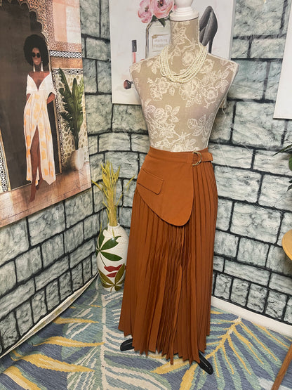 Beulah Style Orange Skirt Women sz Small