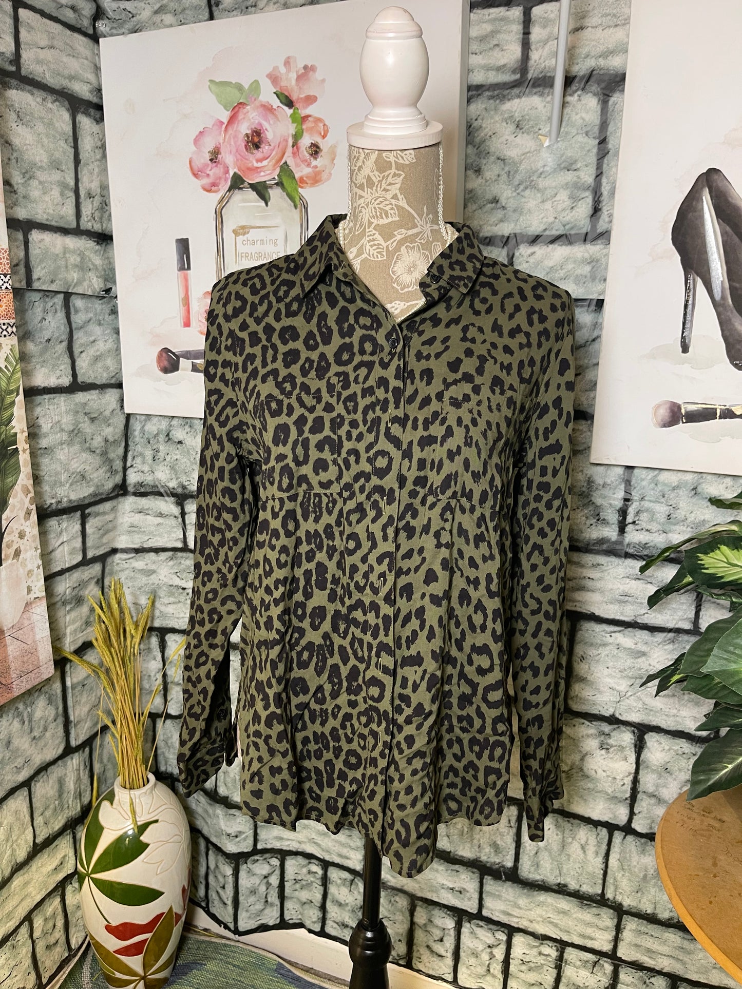 NEW Lucky Brand Green Print Button Blouse Women sz Small