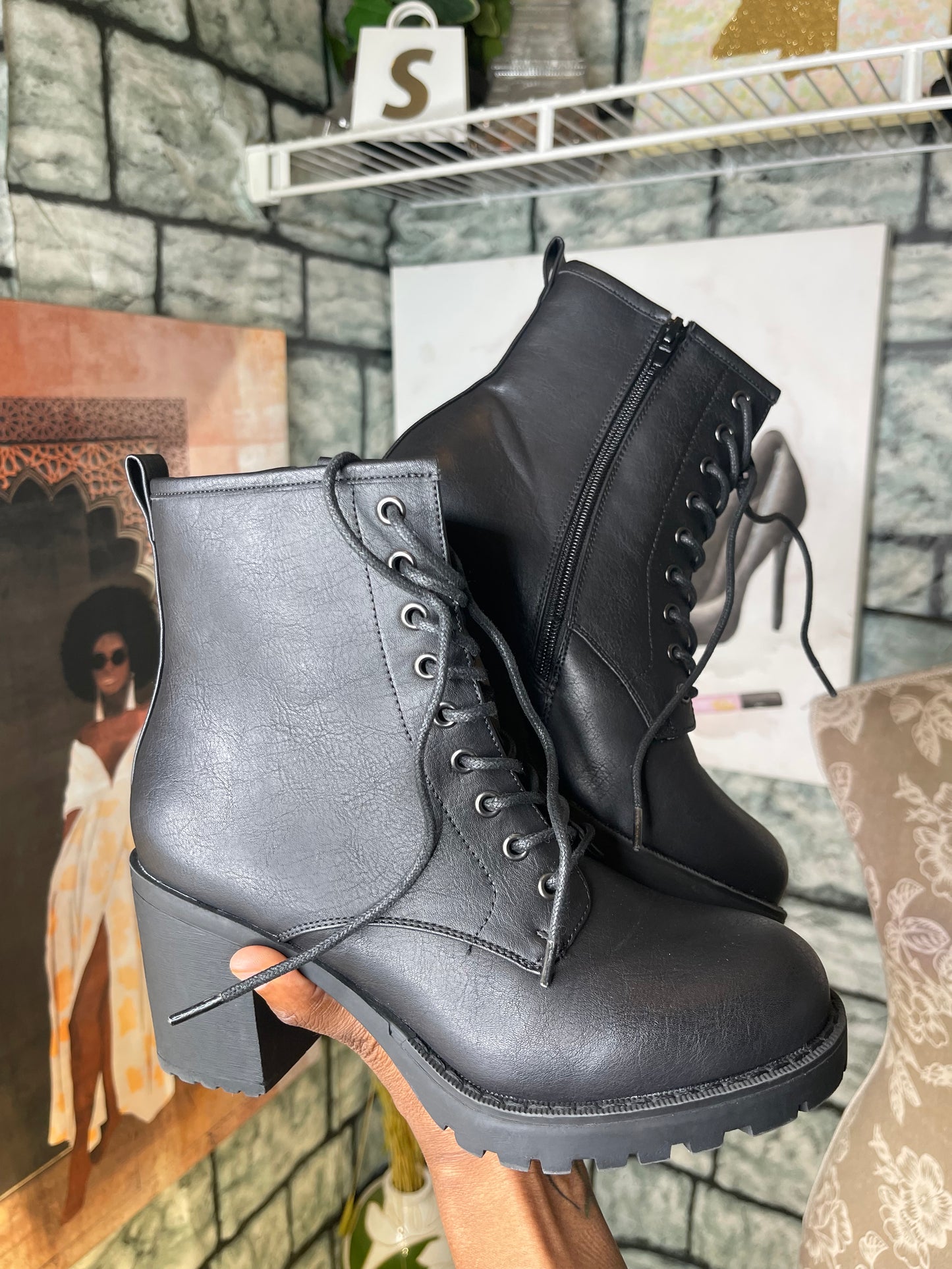 Hot Tomato Black Heels Women sz 8