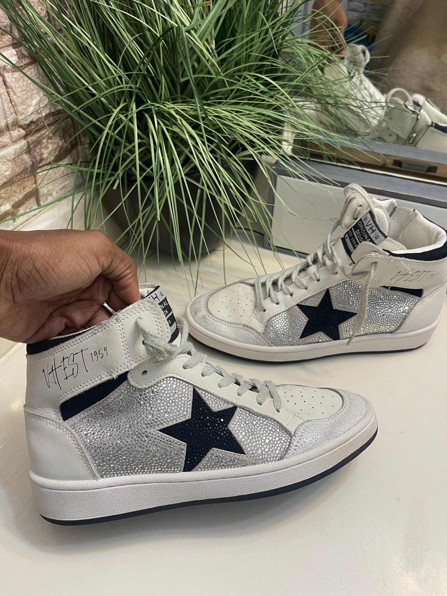 Vintage Havana White Rhinesstone Women sz 8.5