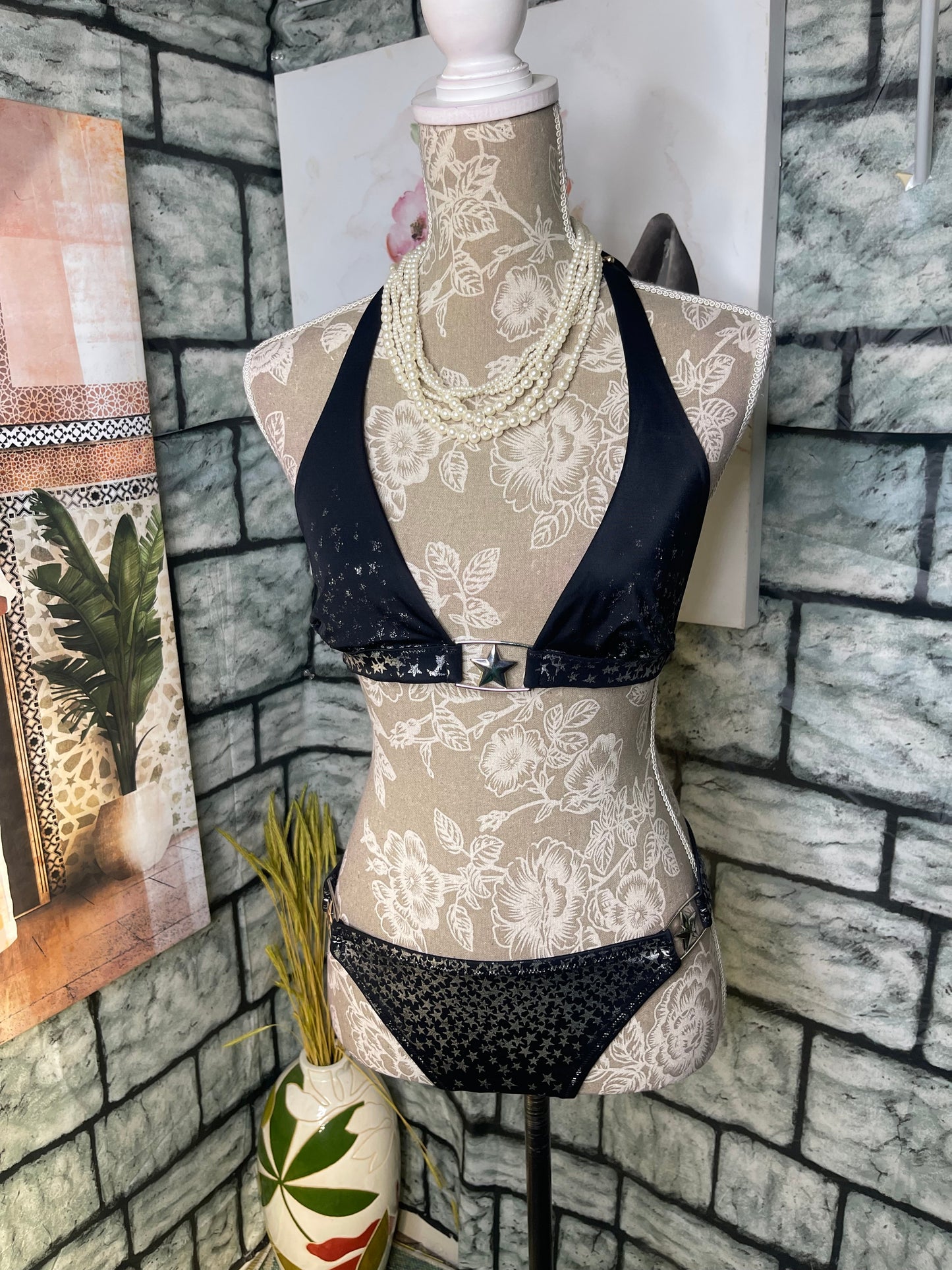 Victoria Secret Black Star 2 piece Swimsuit Womwen sz Medium