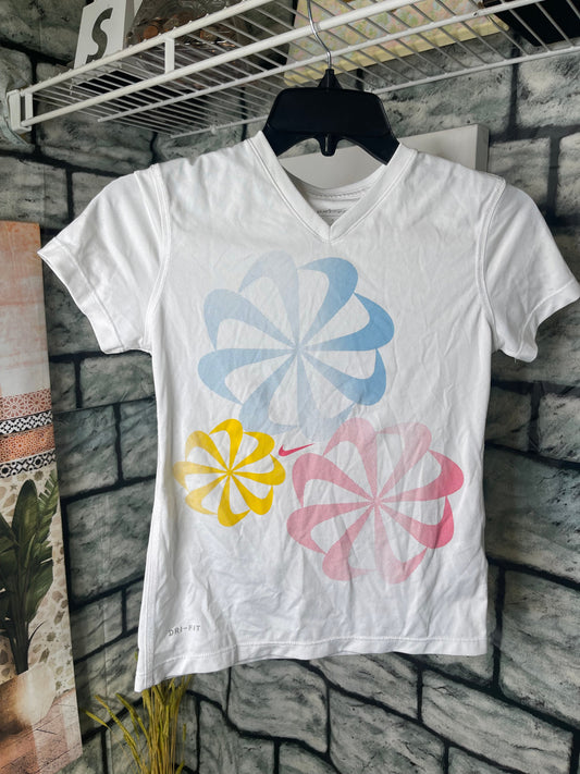 Nike White Colorful Shirt Girls sz Medium