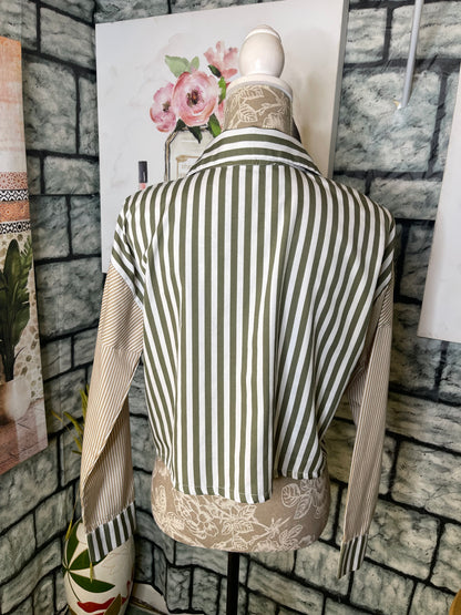 Spoon Green Tan Button Blouse Women sz Medium