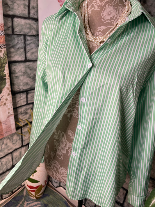 Green White Button Shirt Women sz Medium