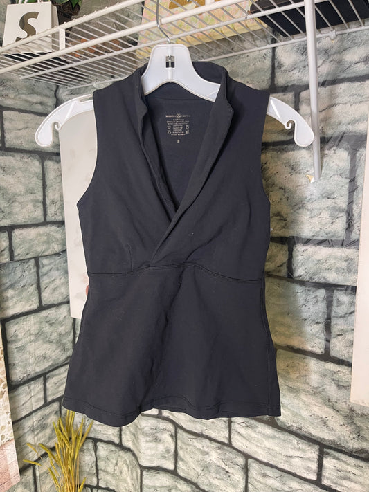 Lululemon Black Activewear Top Women sz Small