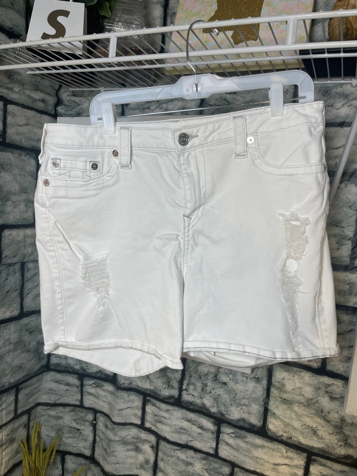 True Religion White Shorts Women sz 26