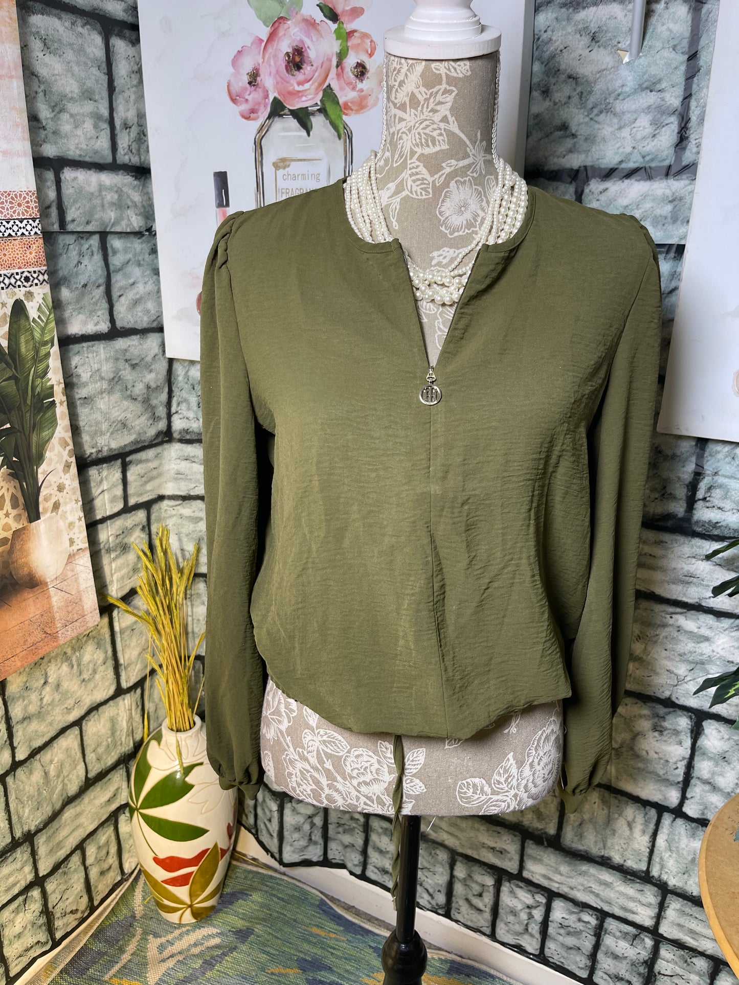Tommy Hilfiger Green Blouse Women sz Small