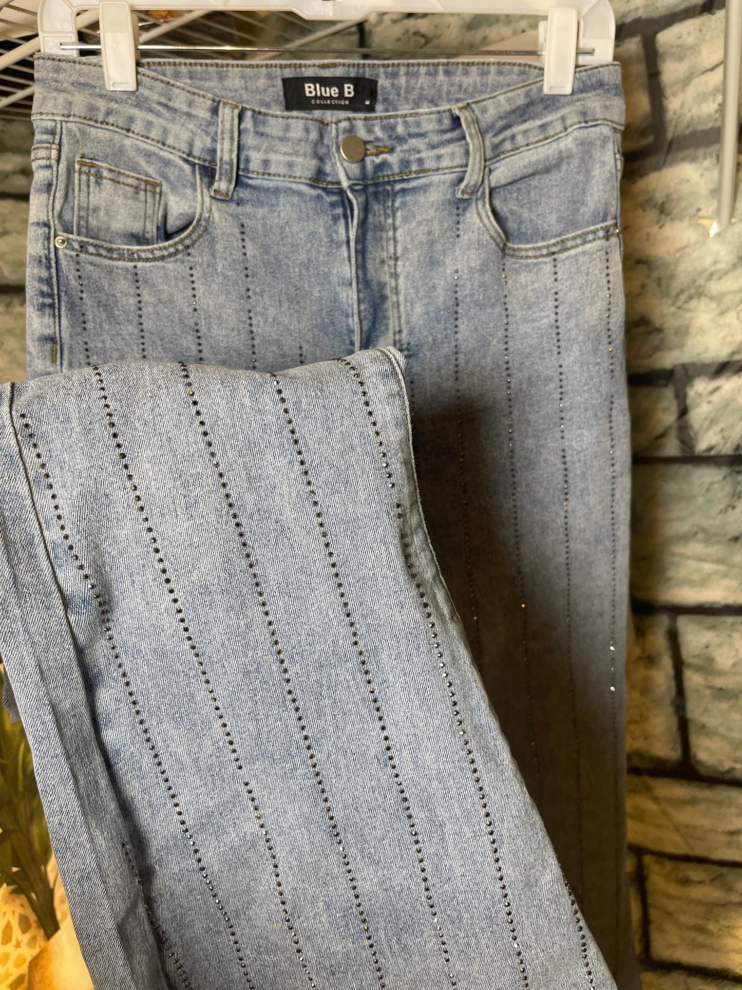 Blue B Blue Rhinestone Denim Pants Women sz Medium