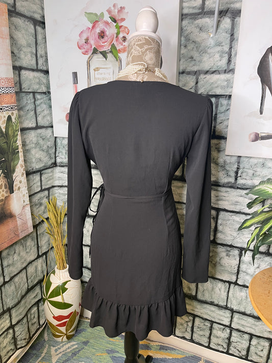 Asos Black Dress Women sz 6