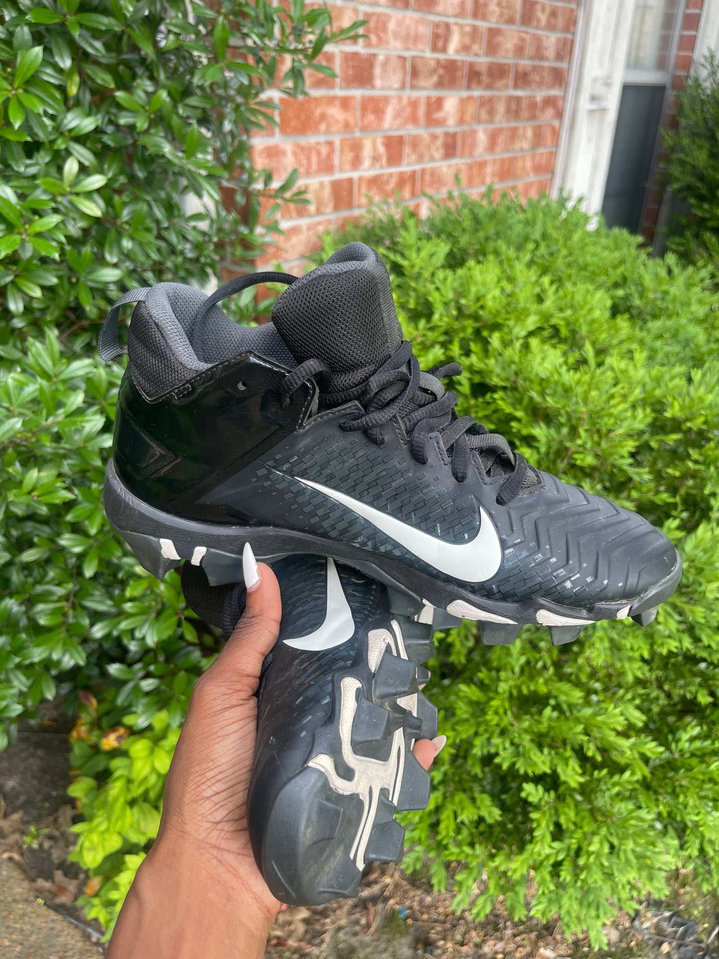 Nike Cleats Black Men sz 7