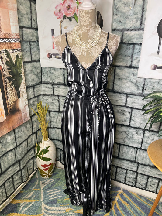 NEW Cato Black White Jumpsuit Women sz XS
