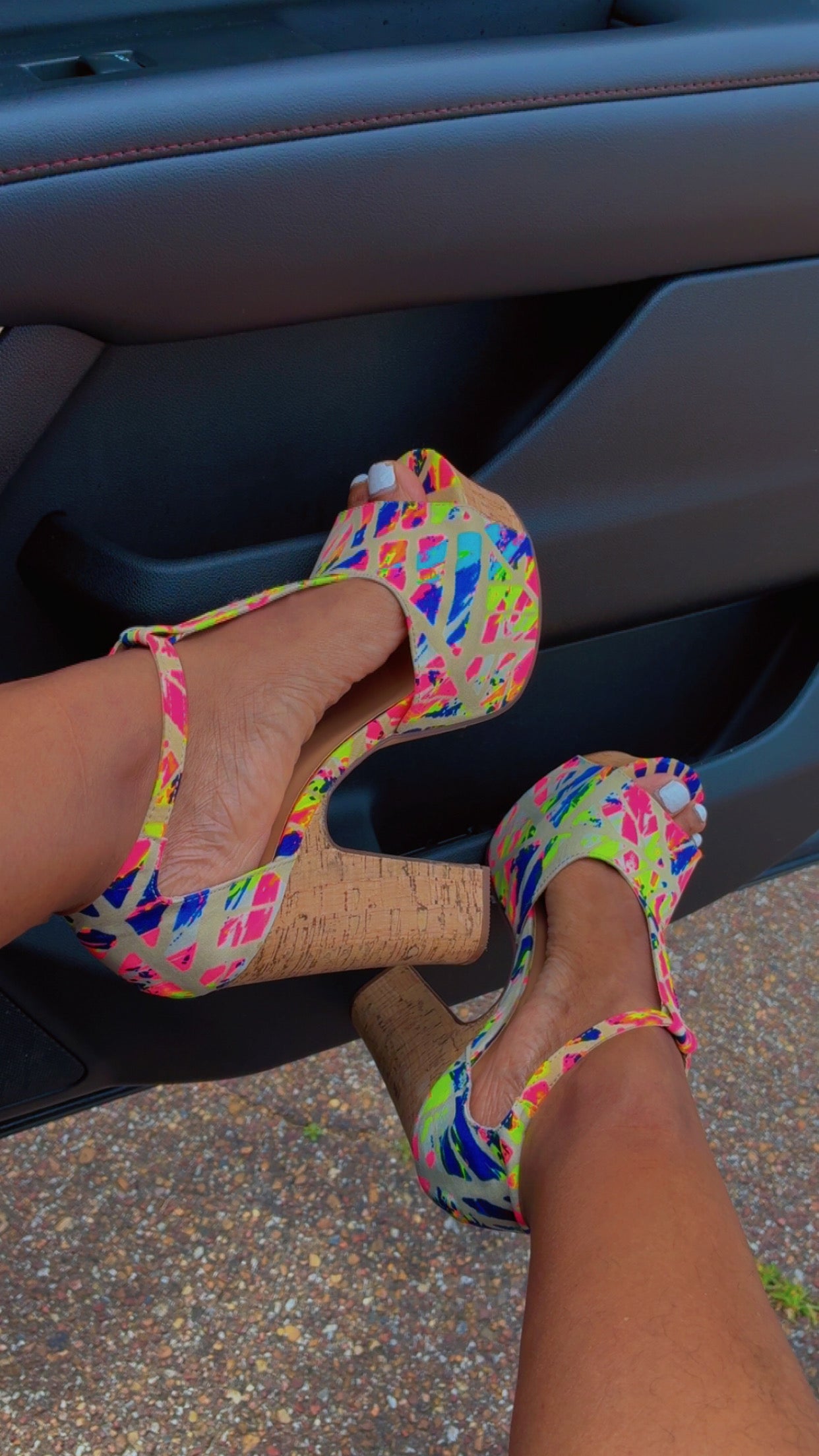 NEW Bamboo tan colorful heels women sz 10