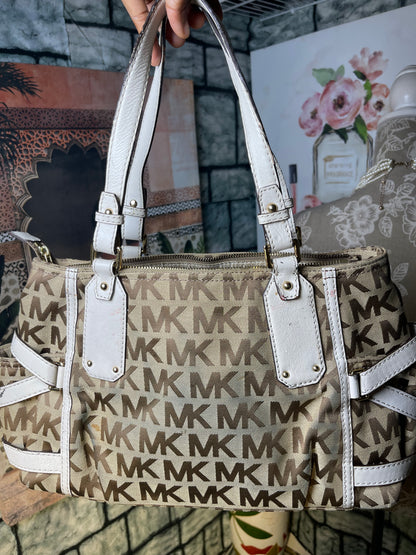 Michael Kors Tan White Handbag