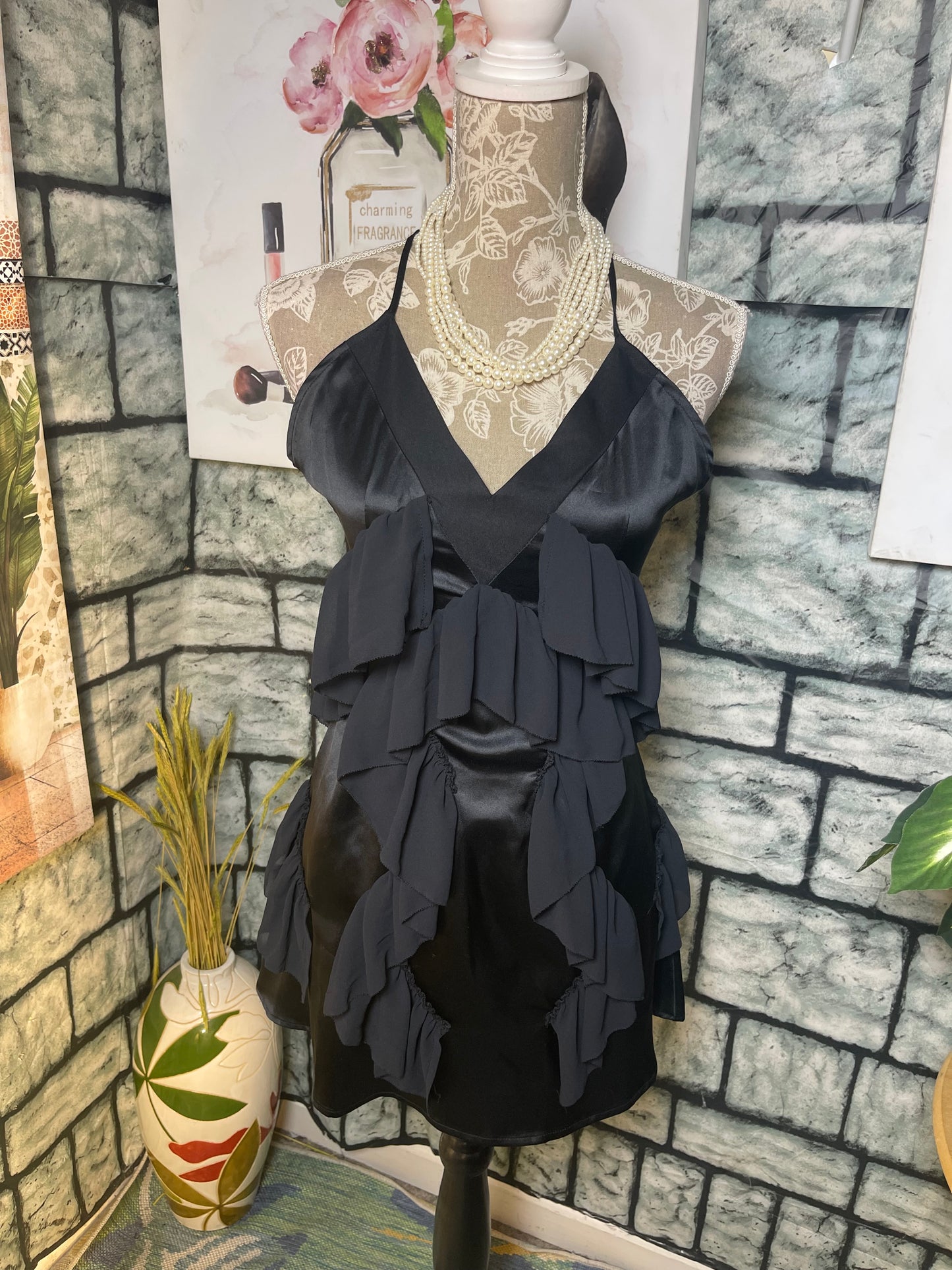 Forever 21 Black Ruffle Dress Women sz Small