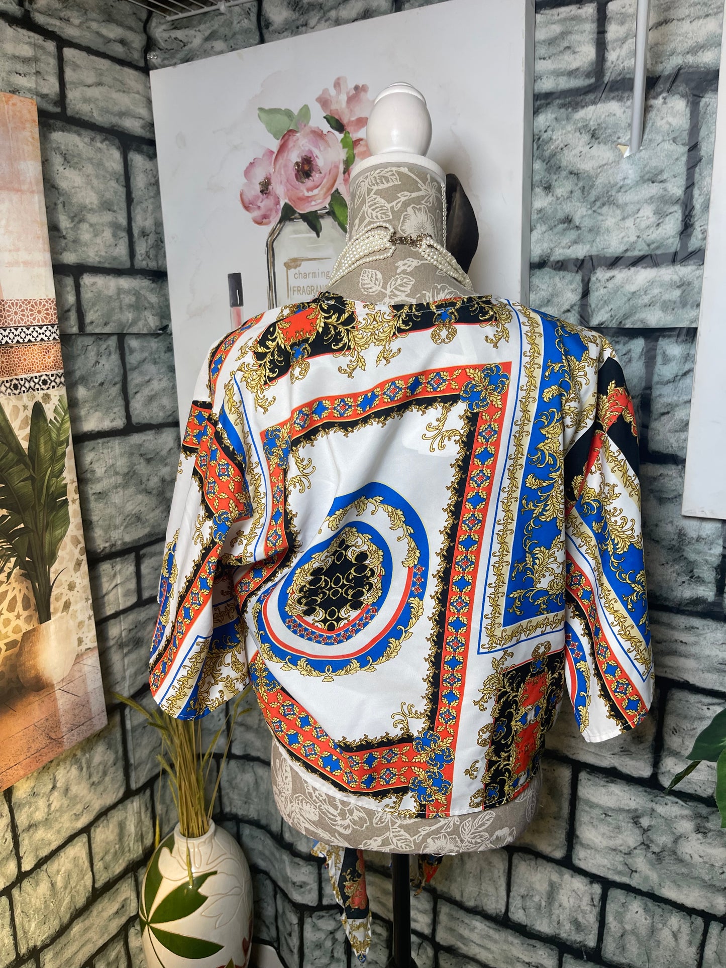 Live 4 Truth Colorful Blouse Women sz Small