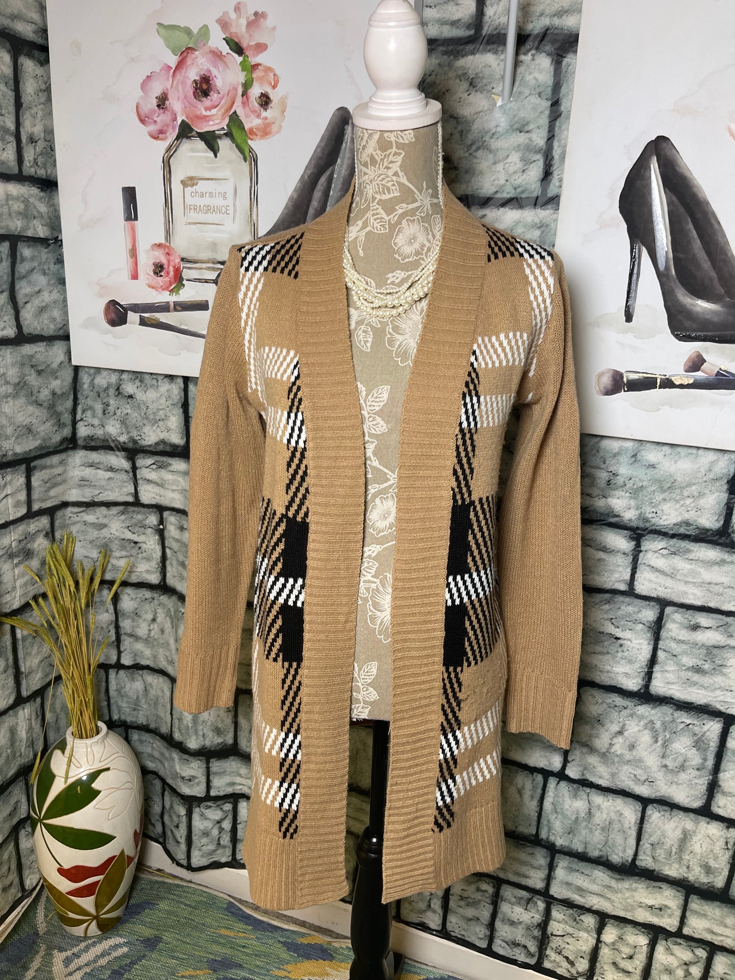 Love Tan Cardigan Women sz Medium