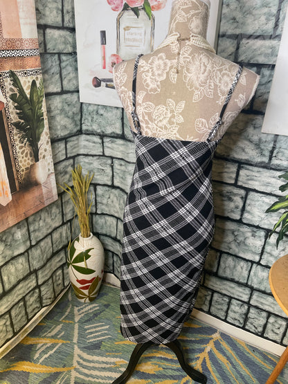 NoBo Black White Dress Women sz Medium