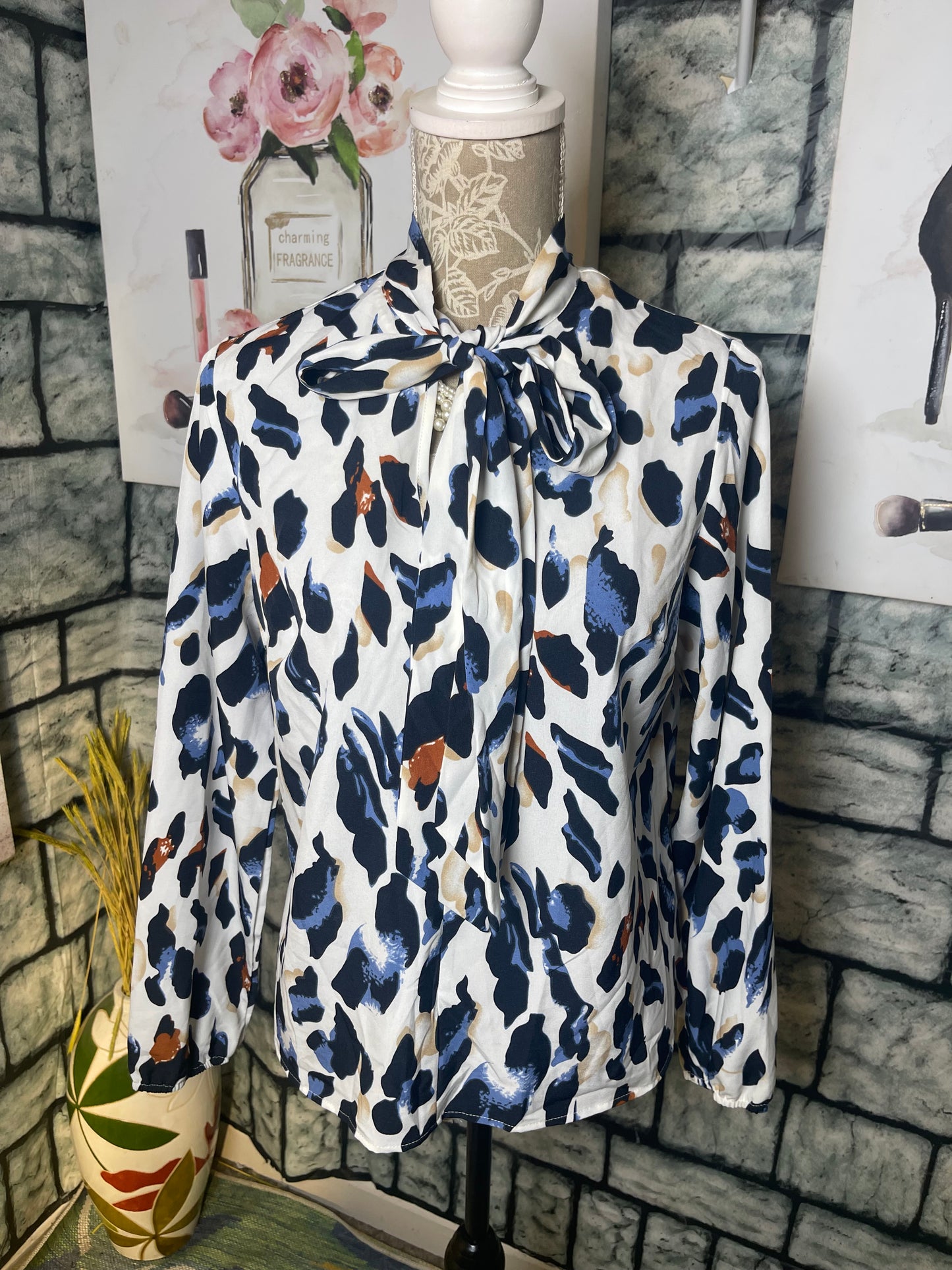 Shein Blue Blue Black Print Blouse Women sz Medium