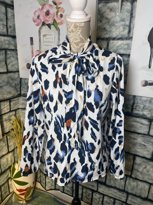 Shein Blue Blue Black Print Blouse Women sz Medium