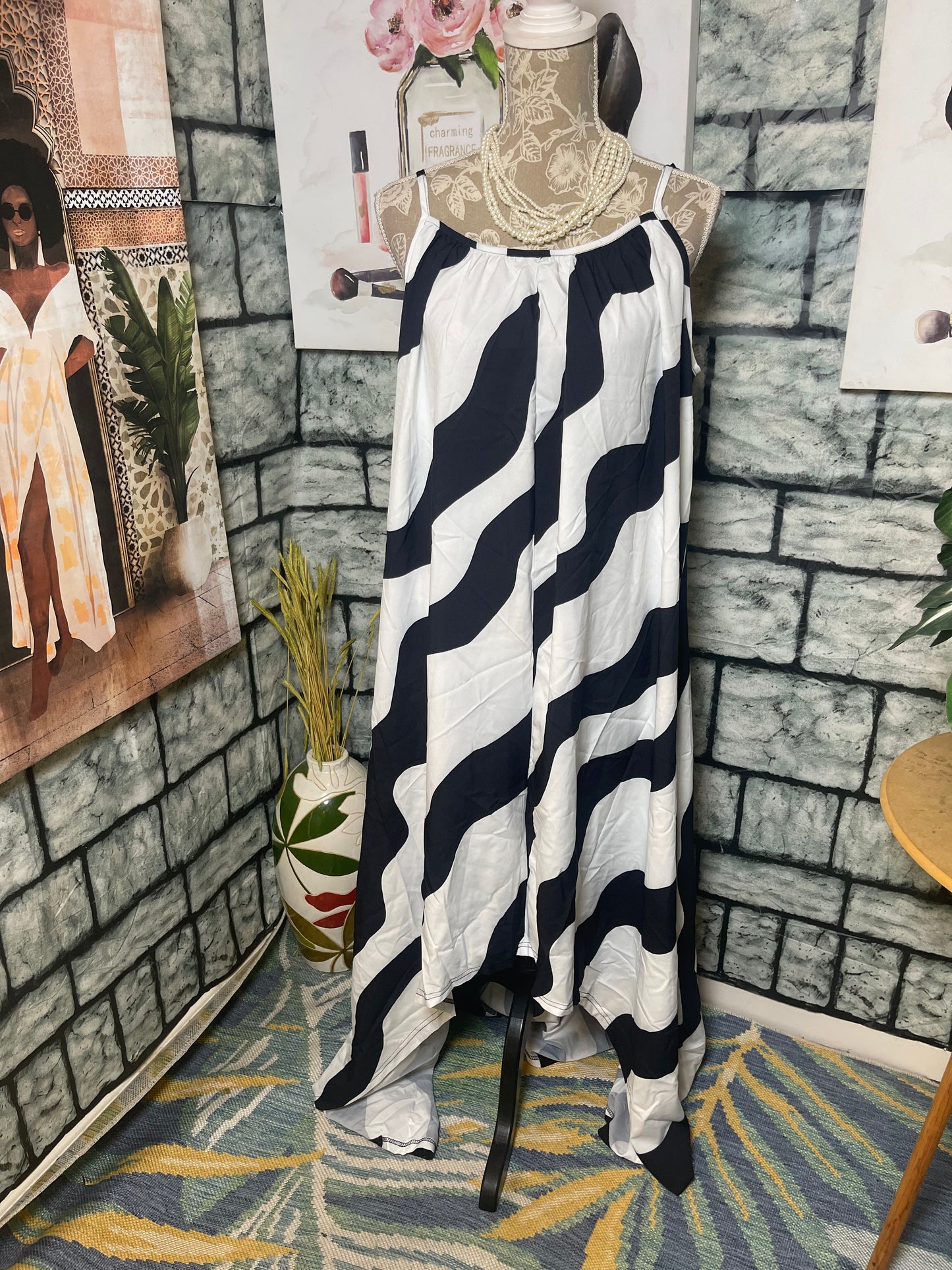 NEW Black White Dress Women sz Small