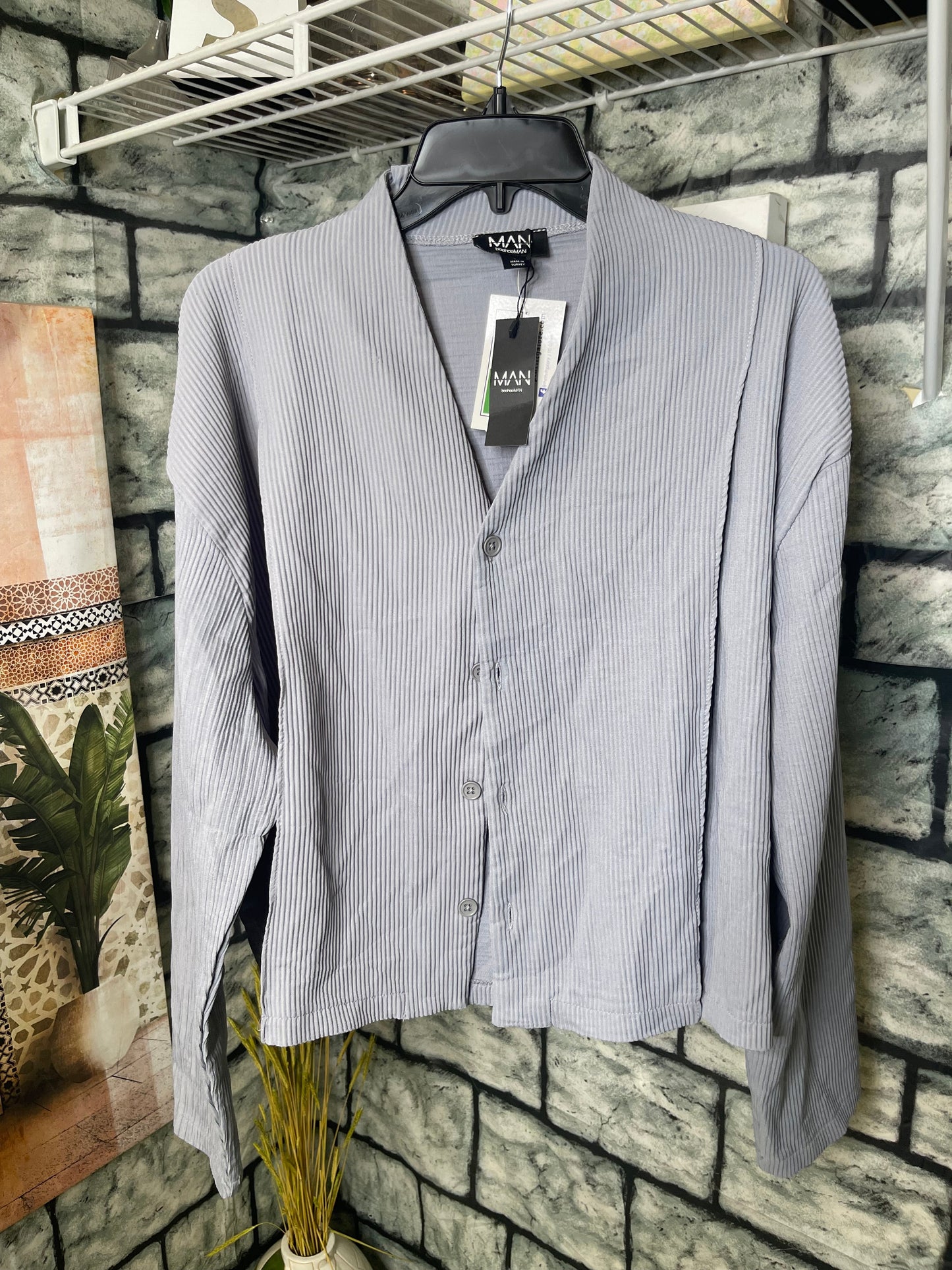 NEW BoohooMan Gray Top Men sz Small
