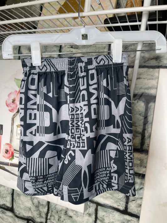 Under Armour Gray Black Shorts Boys sz 4T