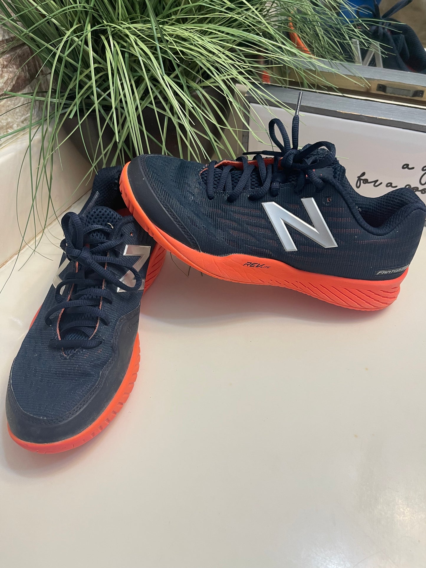 New Balance Blue Orange Women sz 9